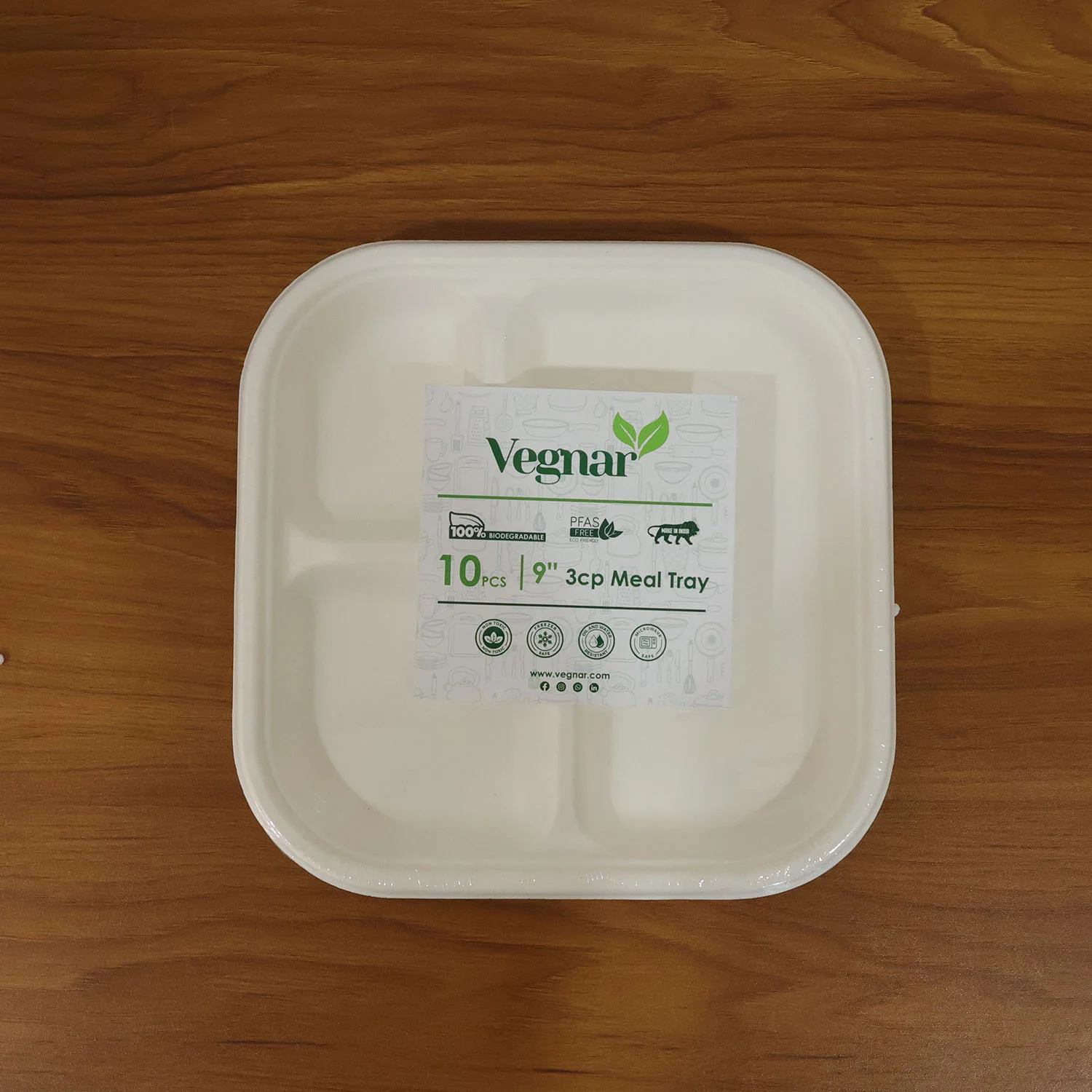 Vegnar Compostable Bagasse 3-Compartment Square Meal Plate - Image 9