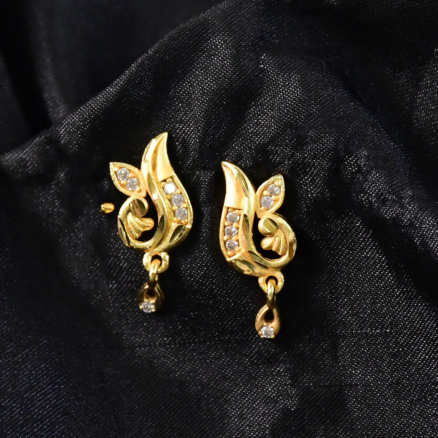 Curved Designer Drop Earrings with Crystal Highlights – Elegant Look - Image 3