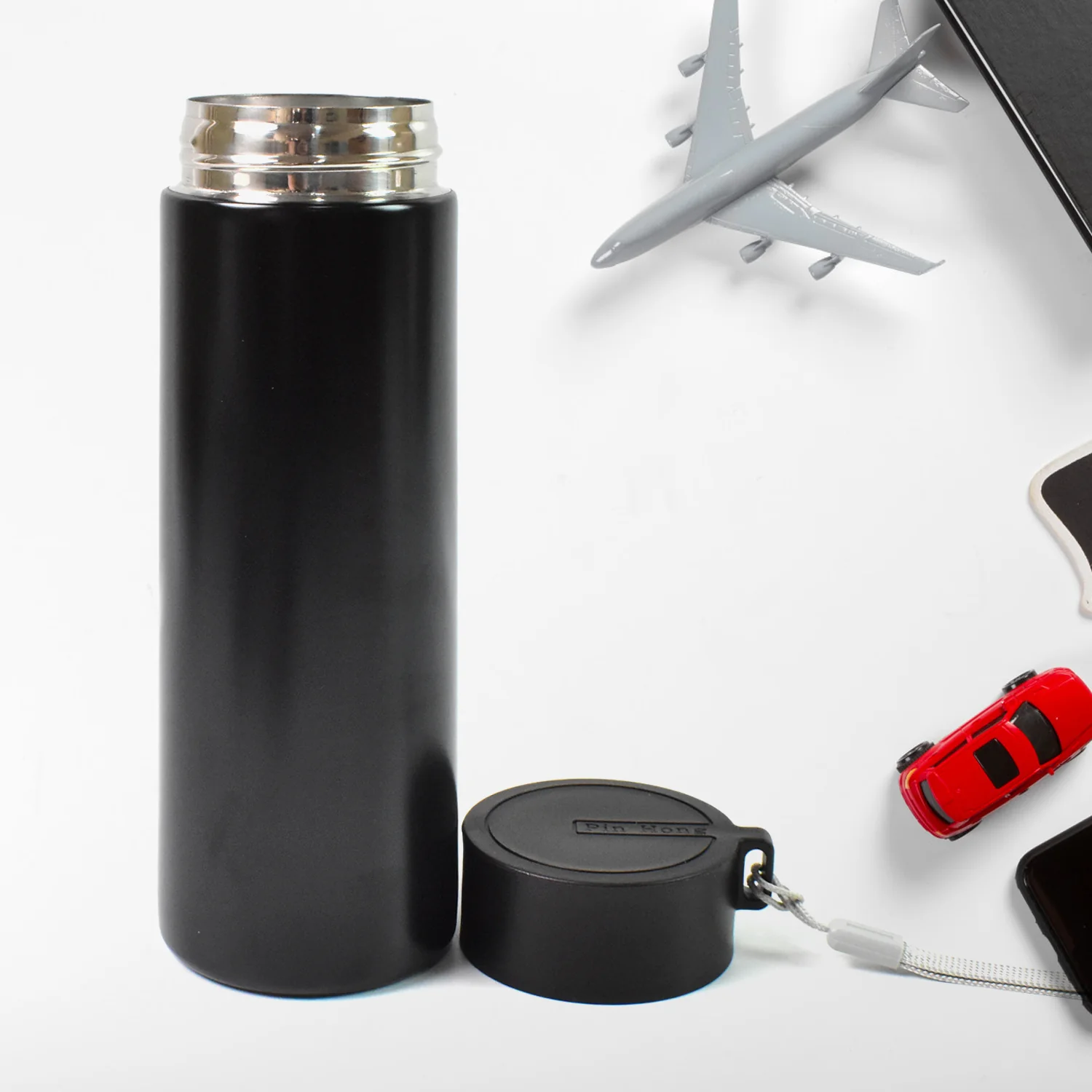 Customized Vacuum Insulated Stainless Steel Bottle, Double Walled (500 ML Approx / Black) - Image 6