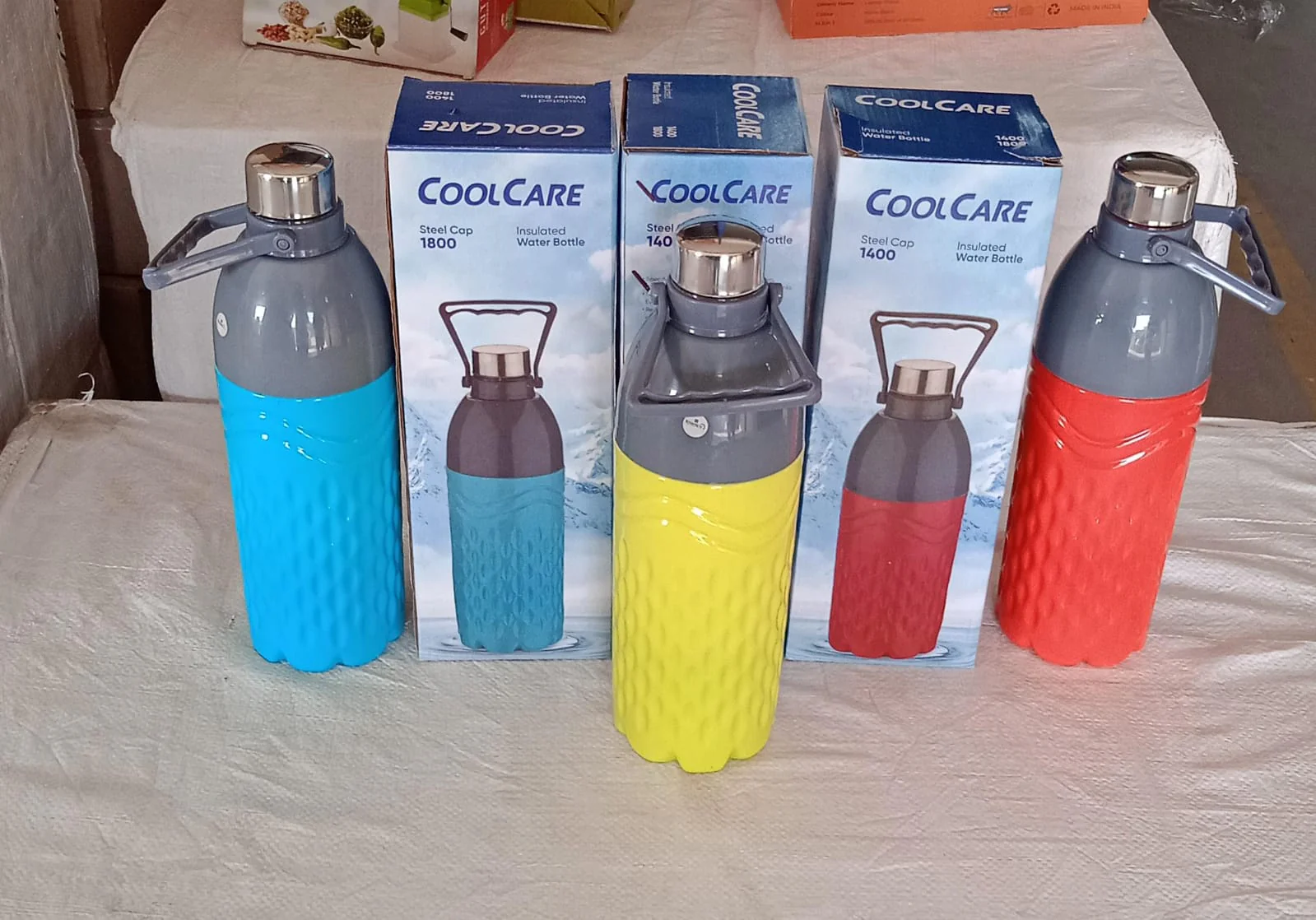 Custom Plastic Sports Insulated Water Bottle for Fridge, Office, School & Gym - Image 6