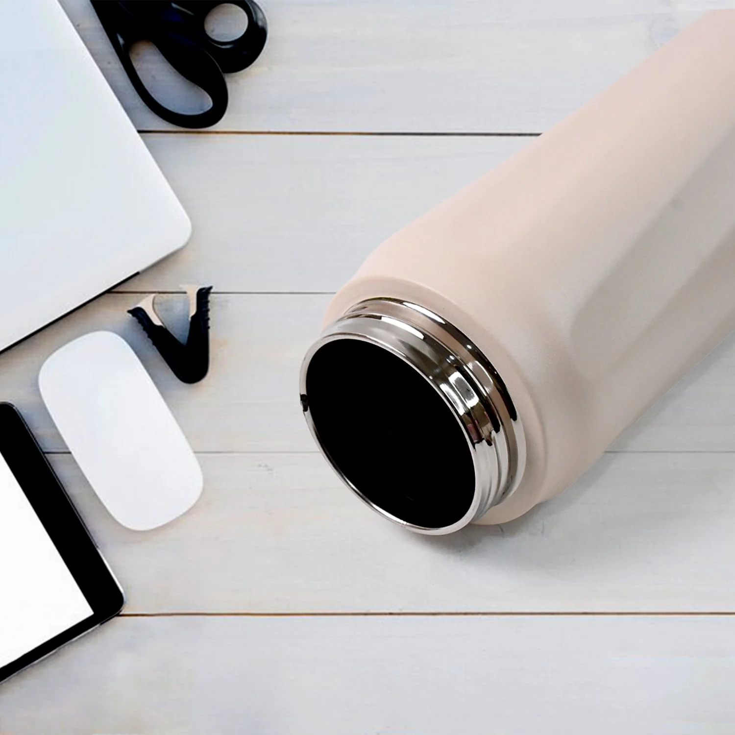 Customize Stainless Steel Insulated Vacuum Bottle (680ml Approx) - Image 7