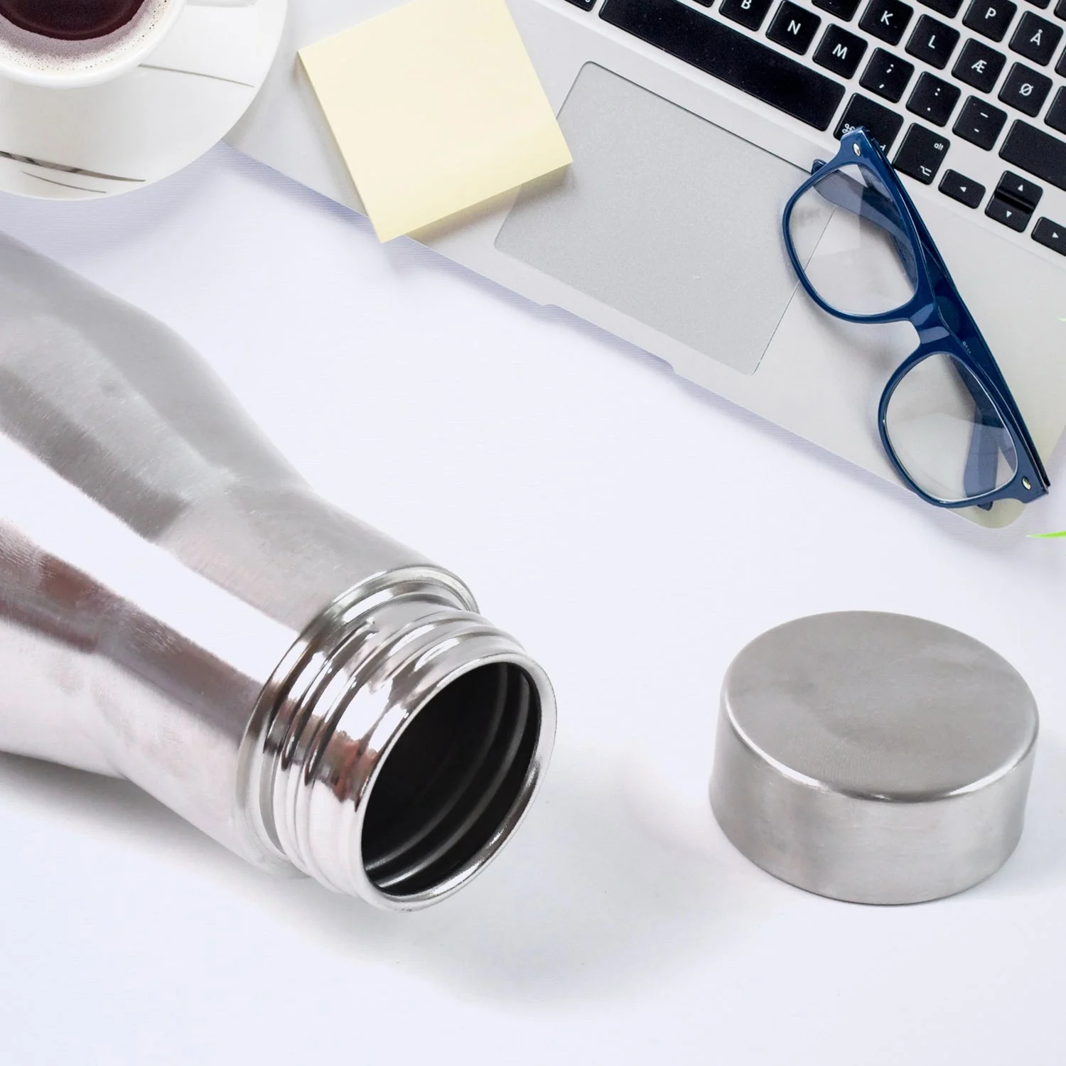 Customize Stainless Steel Double Wall Vacuum-Insulated Drink Water (1000 ML Approx) - Image 4