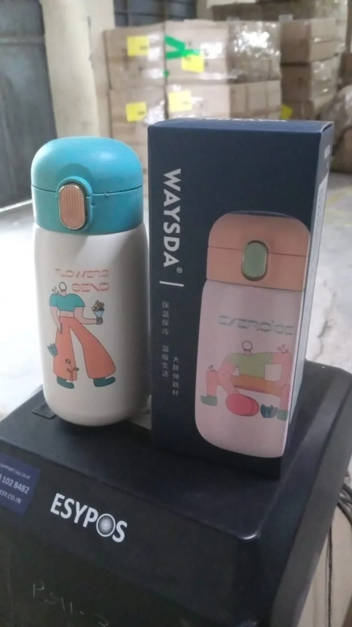 Customize Insulated Stainless Steel Bottle With Rubber Grip (420 ML) - Image 4