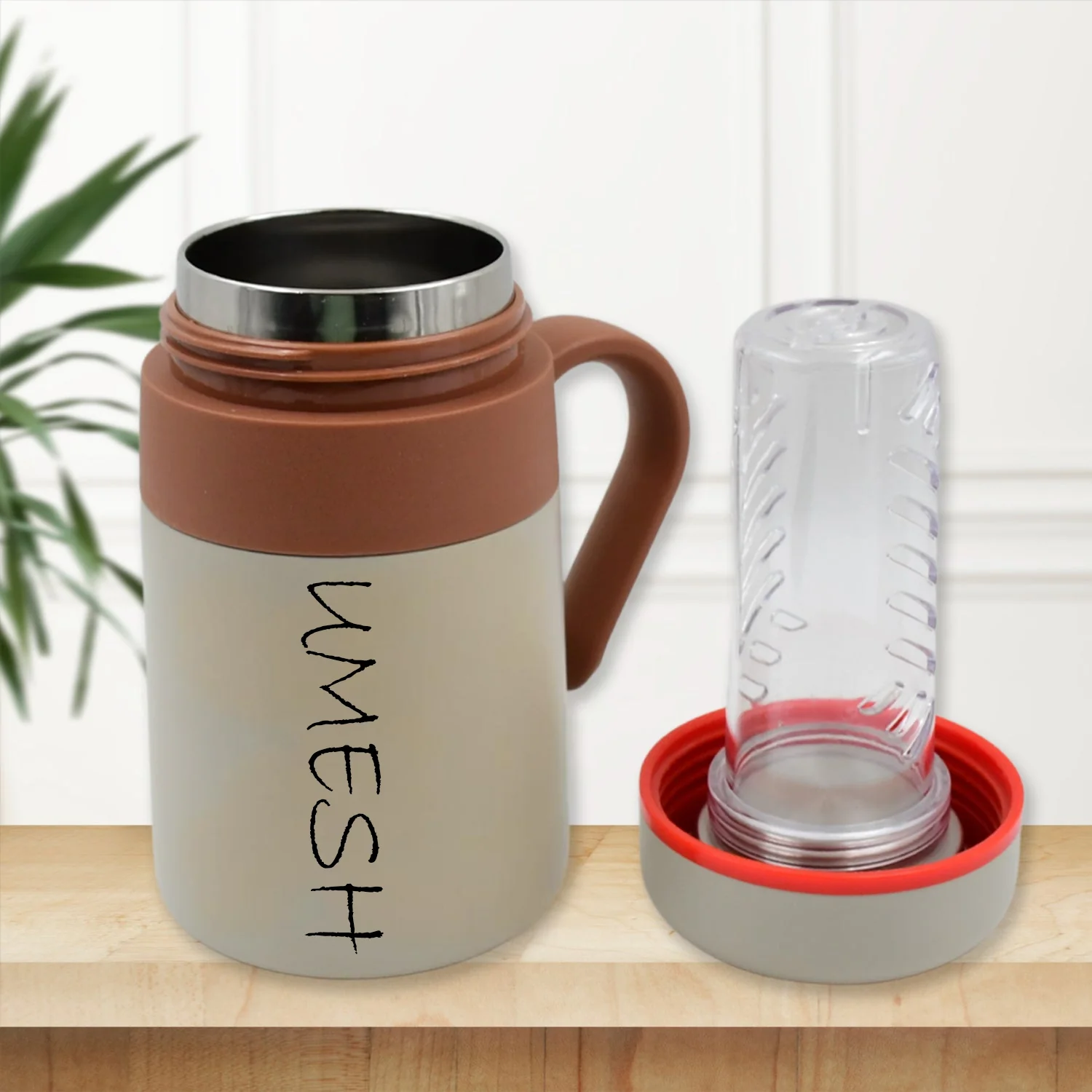 Stainless Steel Mug/Bottle Vacuum Insulated Handle Cup  Tumbler (550 ML) - Image 5