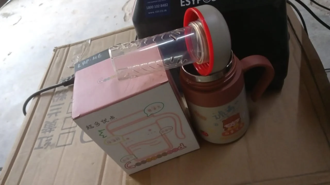Stainless Steel Mug/Bottle Vacuum Insulated Handle Cup  Tumbler (550 ML) - Image 7