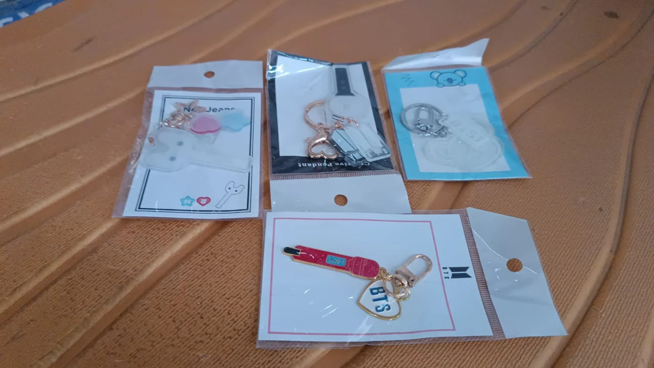 Cute Acrylic and Metal Keychains (1 Pc & mix design) - Image 8
