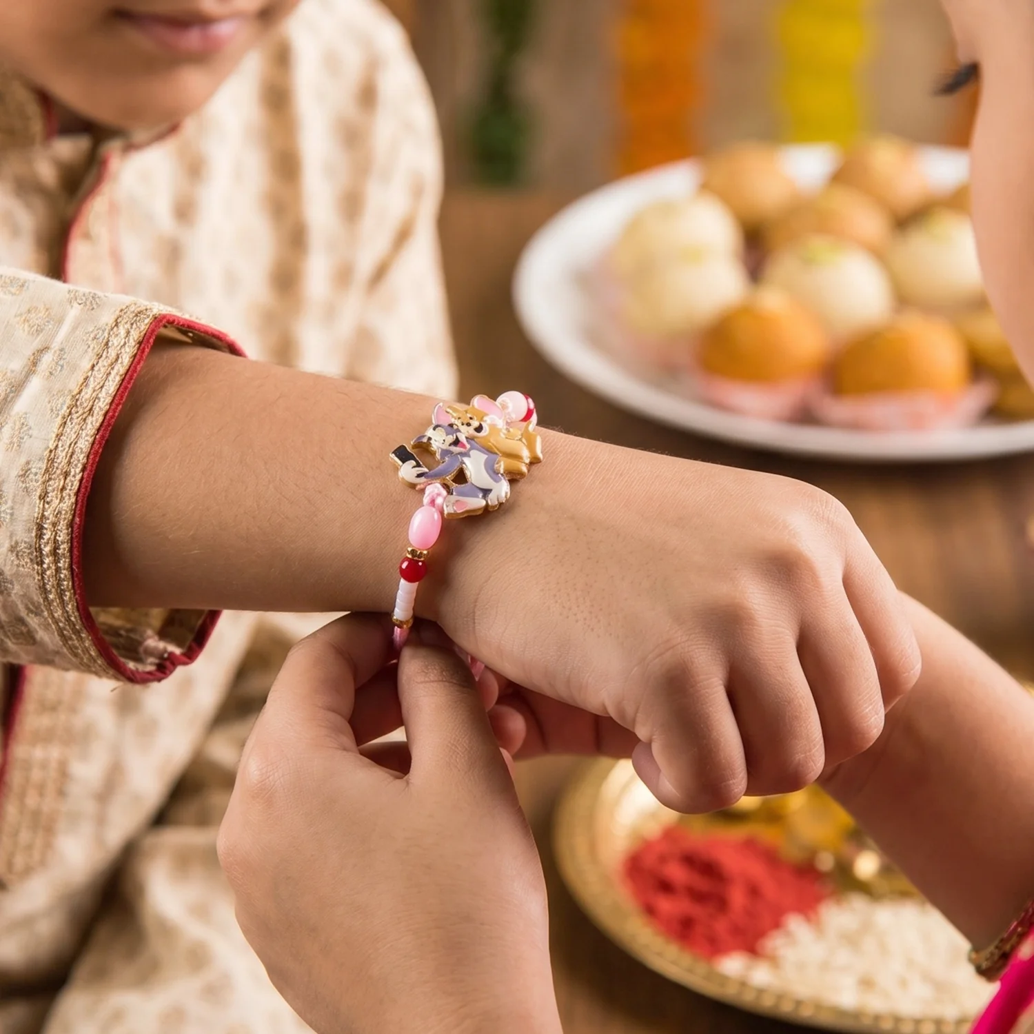 Cute Cartoon Cat and Mouse Selfie Kids Rakhi - Image 2