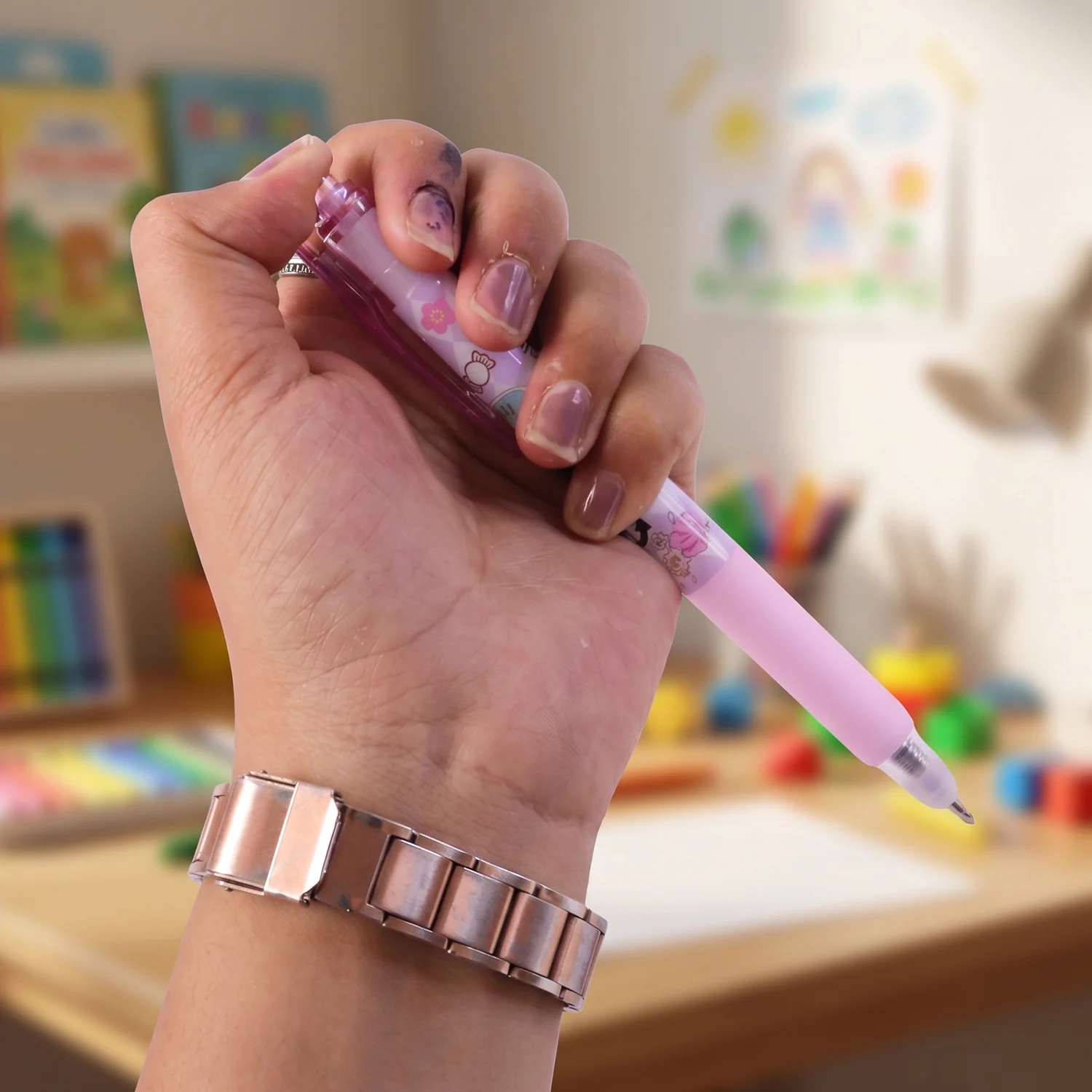 Cute Erasable Pen with Mix Colors, 1 Pc, Perfect for Kids - Image 3