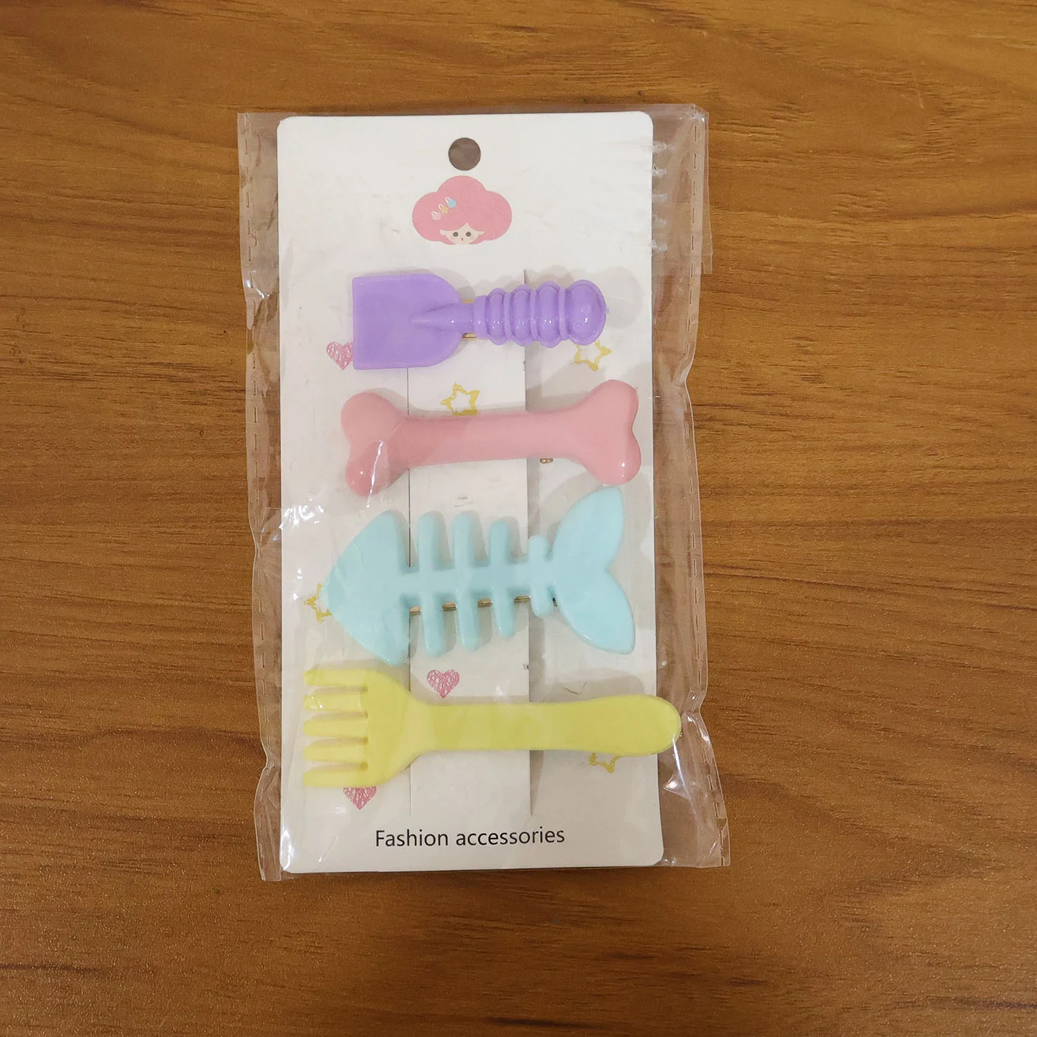 Cute Food Shape Hair Clip Set (4 Pc) - Image 8