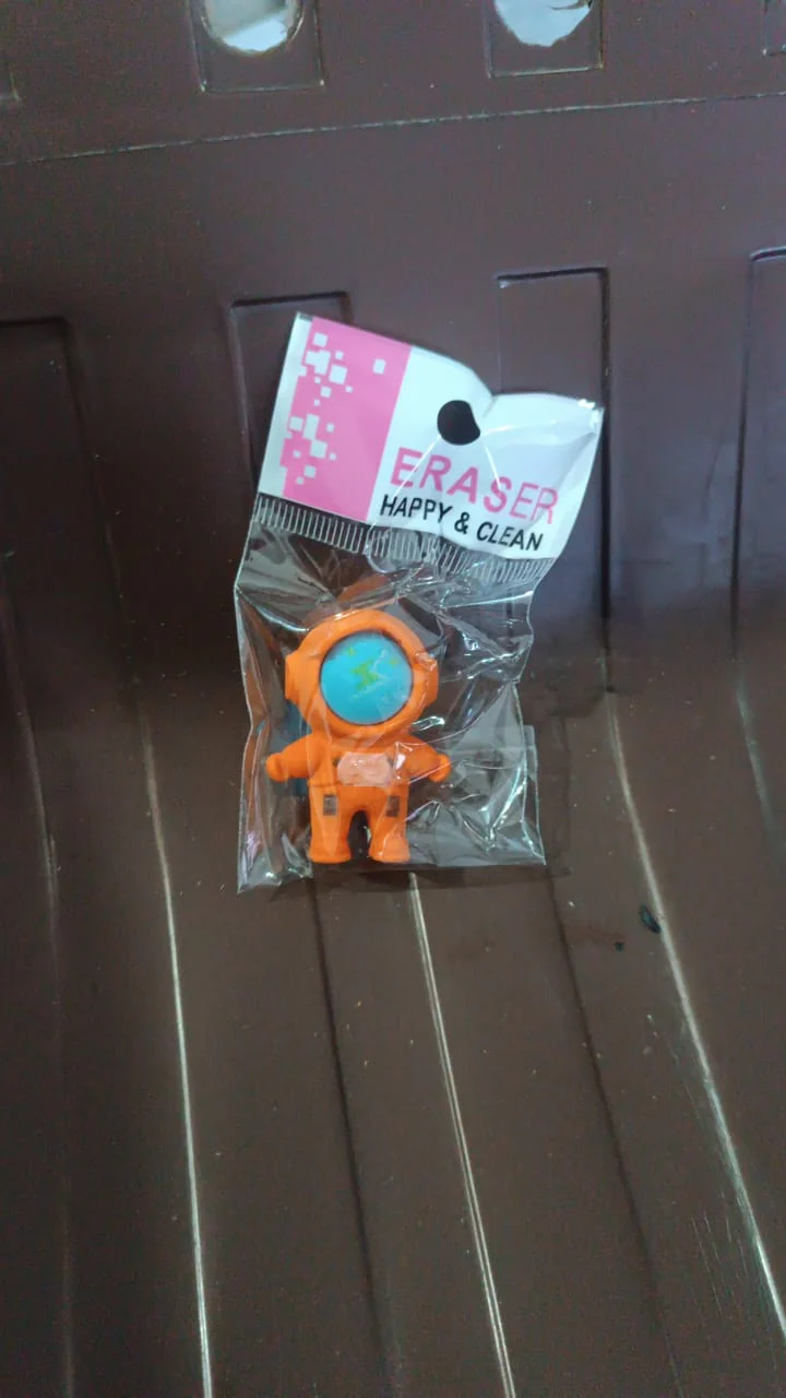 Cutest Astronaut Space Look Pencil Erasers (1 Pc) - Image 7