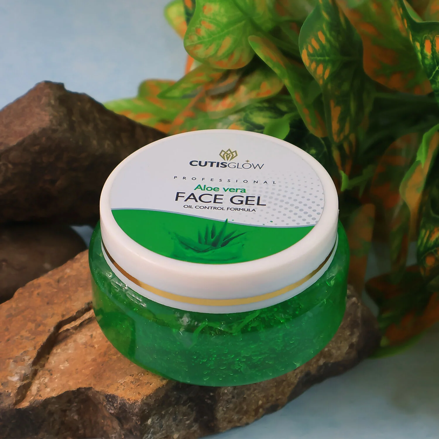 Eyelet Professional Aloe Vera Face Gel – Oil Control Formula 100gm - Image 2