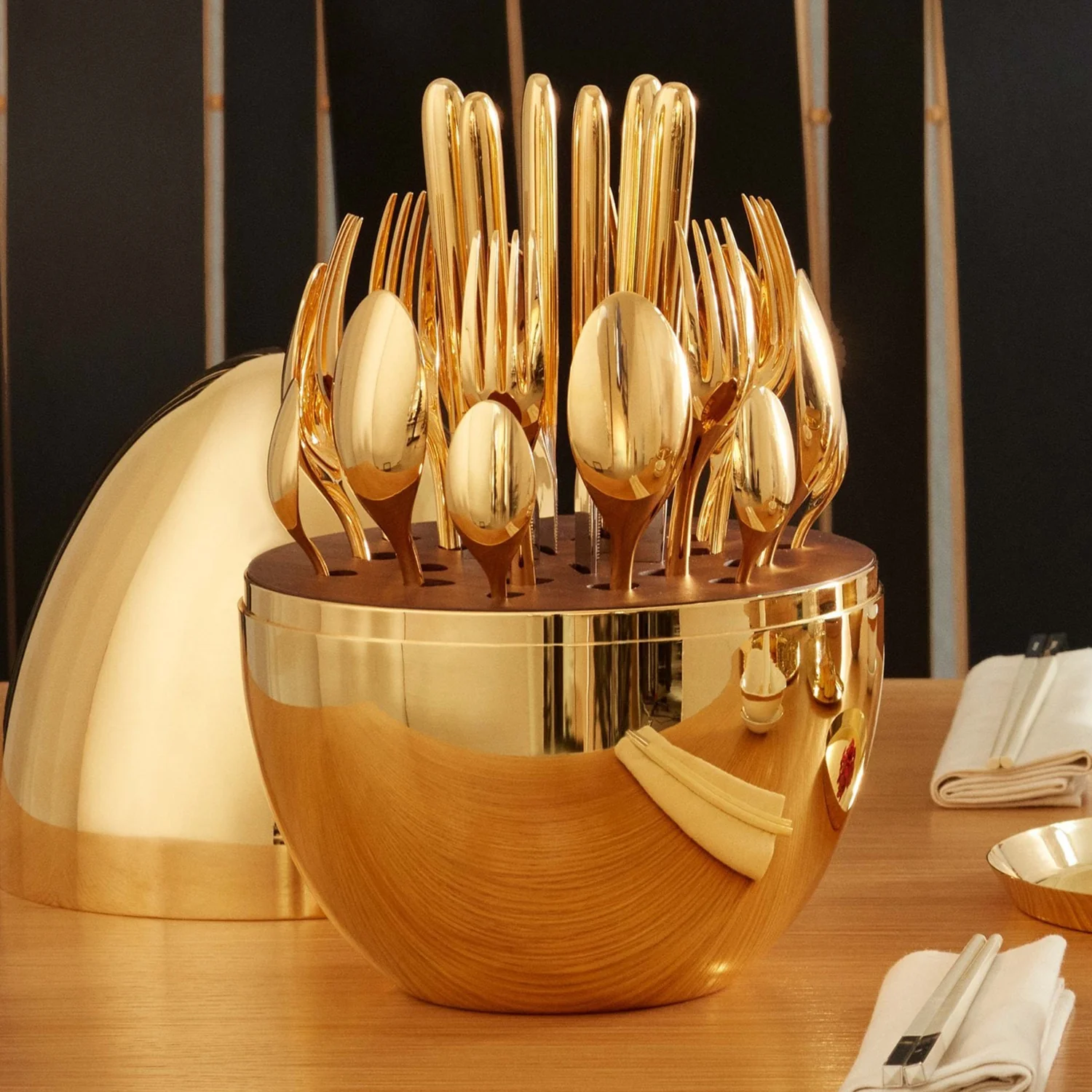 Premium Cutlery Set 24 Pcs with Oval Shaped Stand  (Golden / 24 pcs set) - Image 10