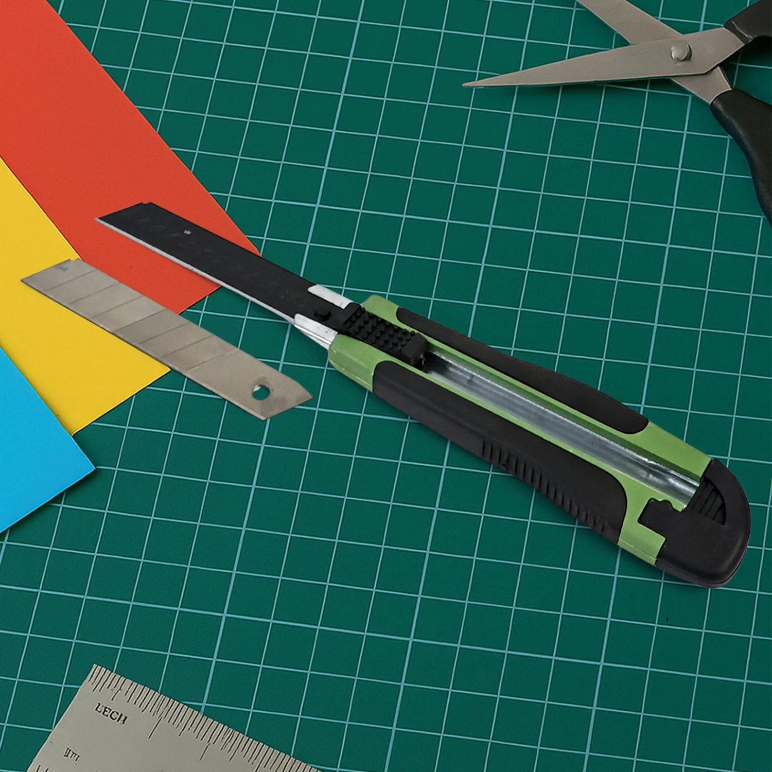 Cutter Knife Set 1 Replacement Blades, Cutter Knife Advanced Tool (1 Pc / Mix Color) - Image 7