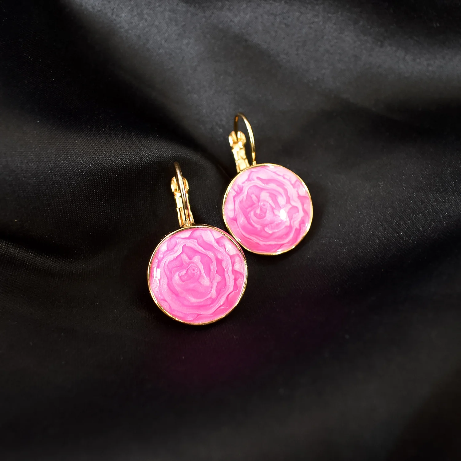 Dazzling Earring Set for Any Occasion - Image 3