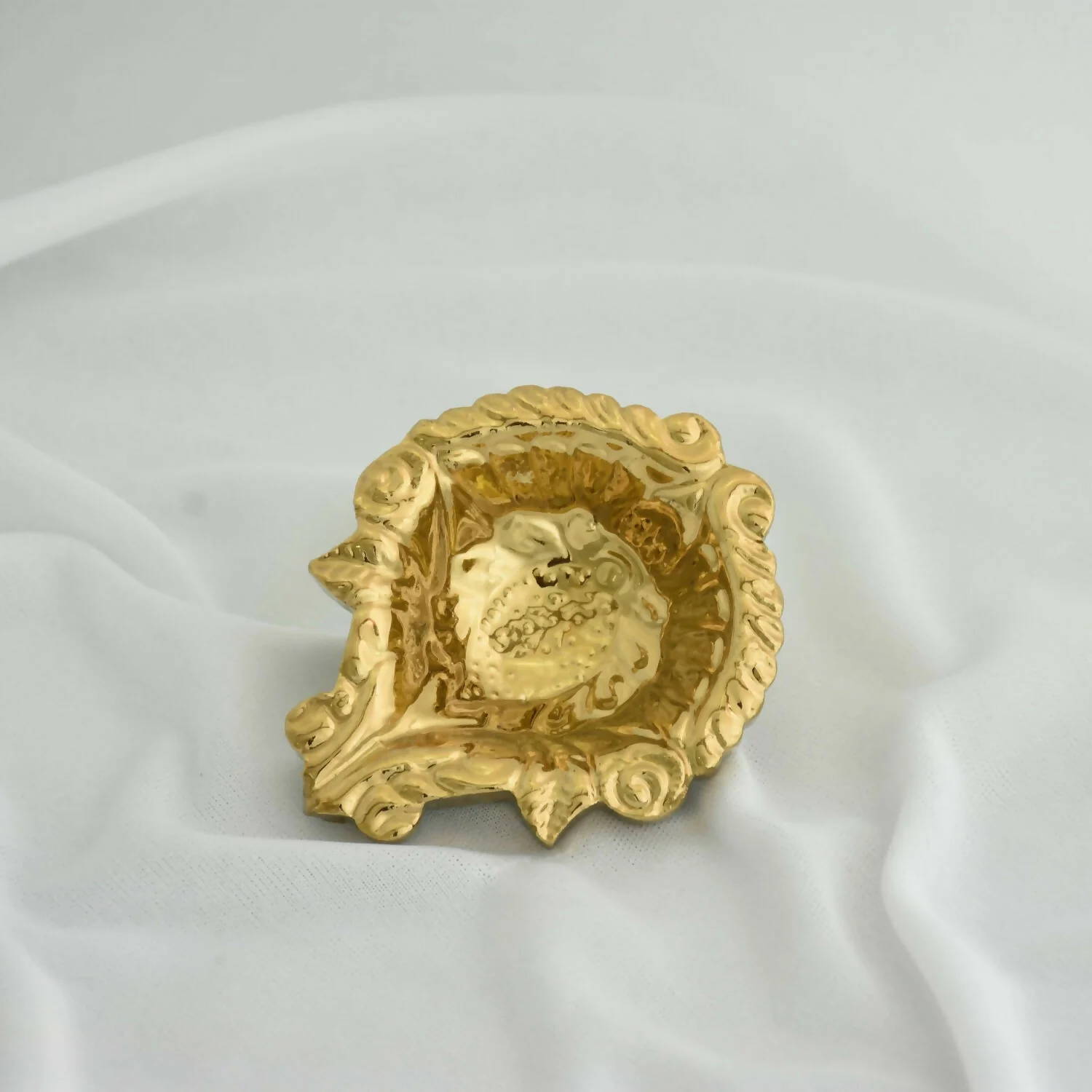Decorative Ceramic Diya with Gold PVD Plating & Metallic Finish (4 Pc) - Image 3