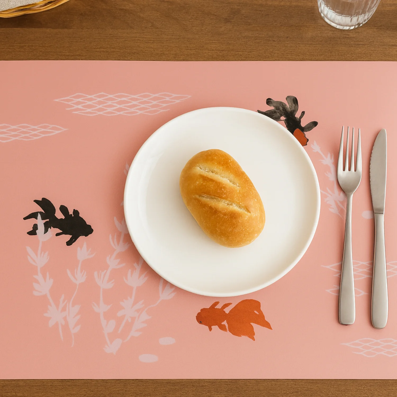 Decorative Dining Table Placemats with Elegant Design (4 Pc / 45x35 Cm) - Image 3