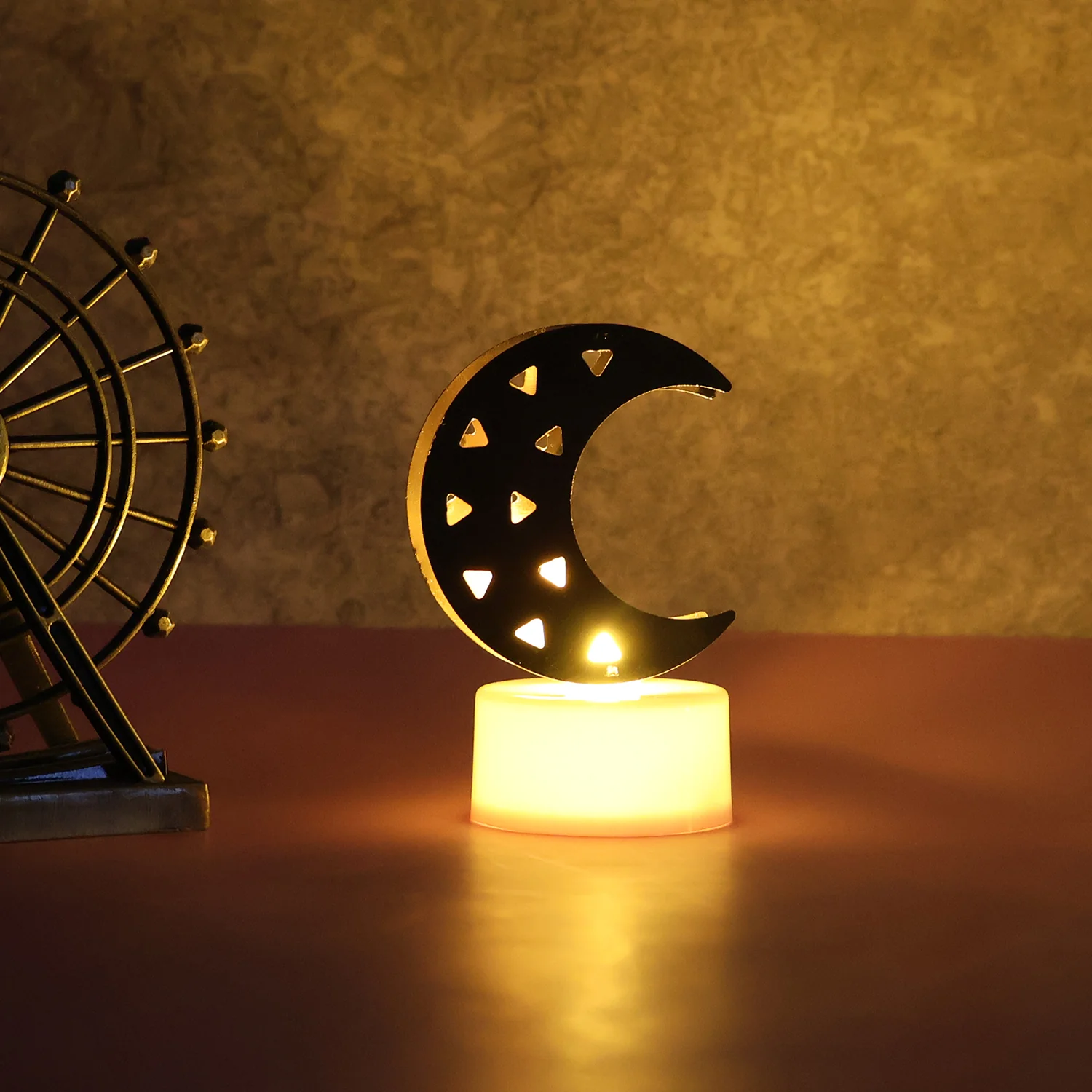 Decorative Moon Shaped Flameless LED Candles (4 Pc) - Image 6