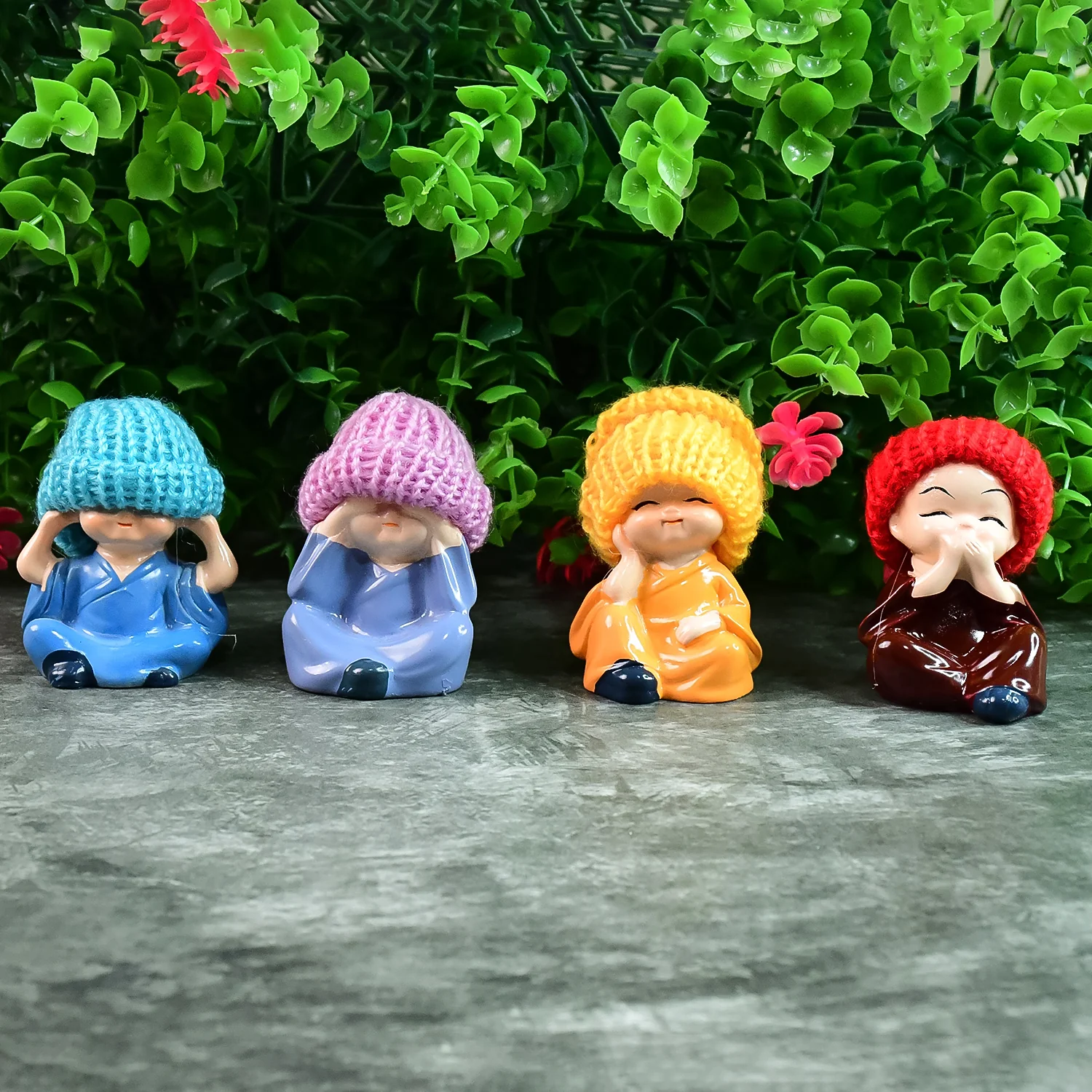Decorative Resin Monk Buddha Showpiece Set of 4 with Traditional Straw Hats - Image 3