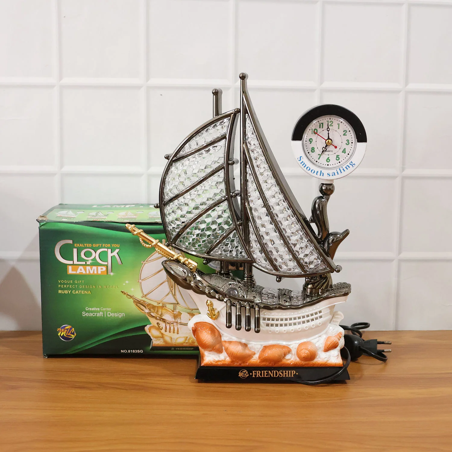 Decorative Ship Shape Clock Lamp (1 Pc) - Image 8