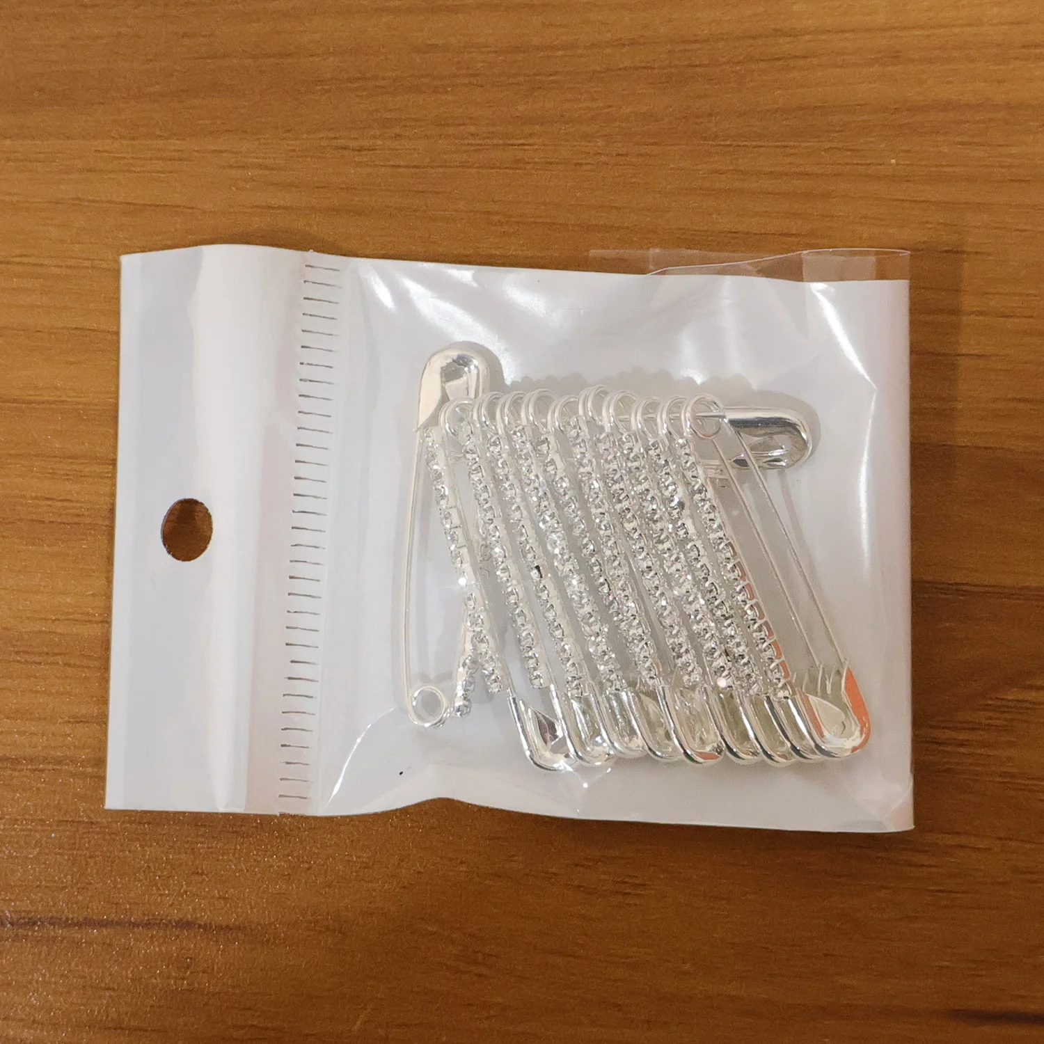 Decorative Silver Finish Safety Pin Brooch Set (12 Pc Set) - Image 8