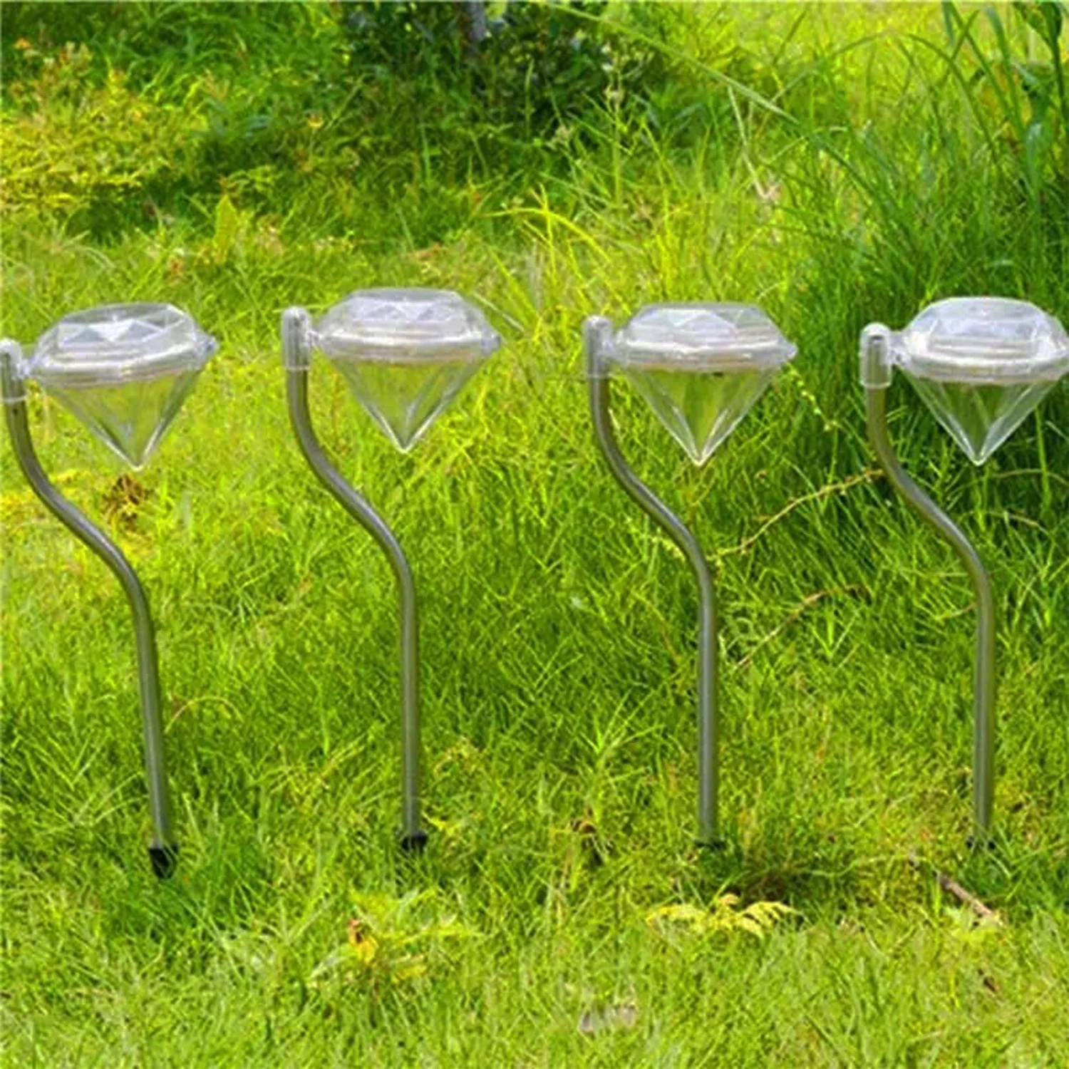 Diamond Shaped Solar Garden Lights (4 Pc) - Image 4