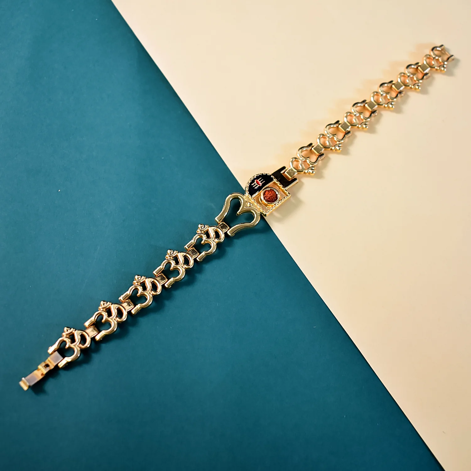 Divine Mahadev Damru, Rudraksha, Trishul & Om  Bracelet - Image 4