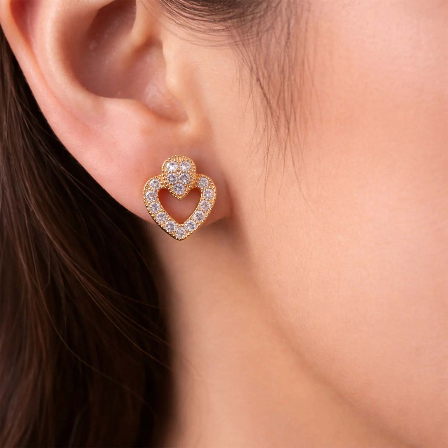 Double Heart Crystal Stud Earrings For Woman & Girl – Elegant Heart Motif Design - Image 2