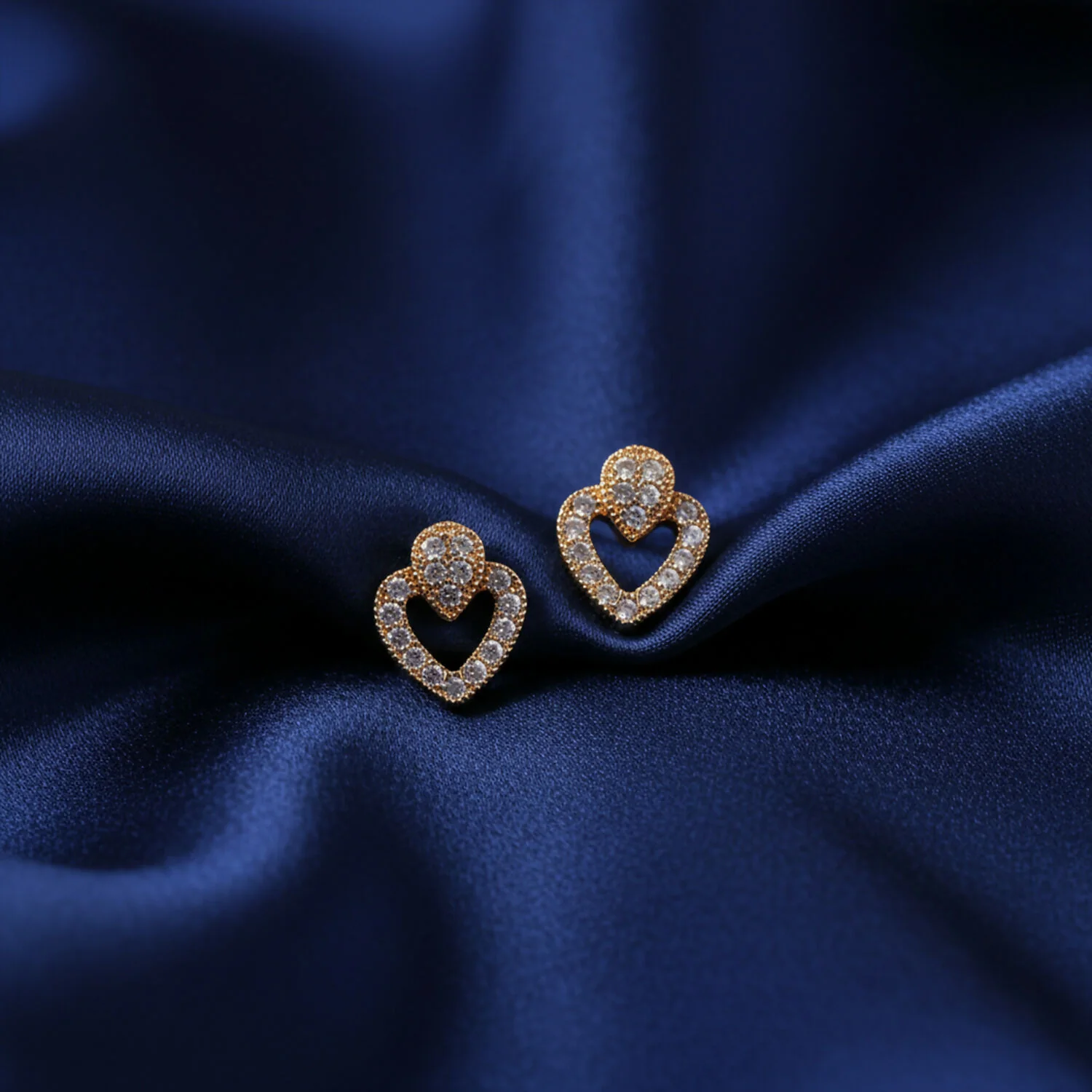 Double Heart Crystal Stud Earrings For Woman & Girl – Elegant Heart Motif Design - Image 4