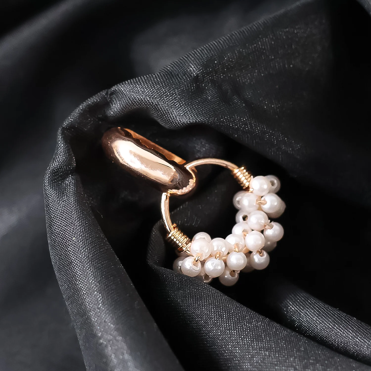 Double Pearl Stud Earrings (1 Pair) - Image 3