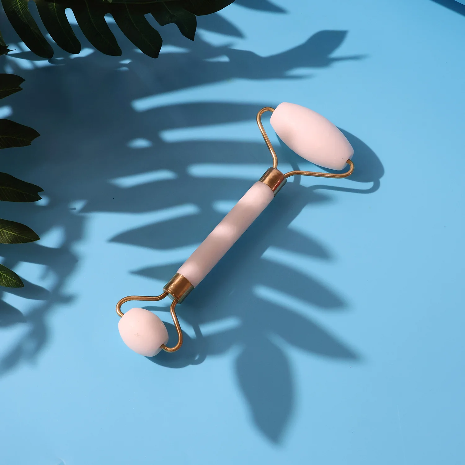Dual-Ended Face Massage Roller - (1 Pc) - Image 6