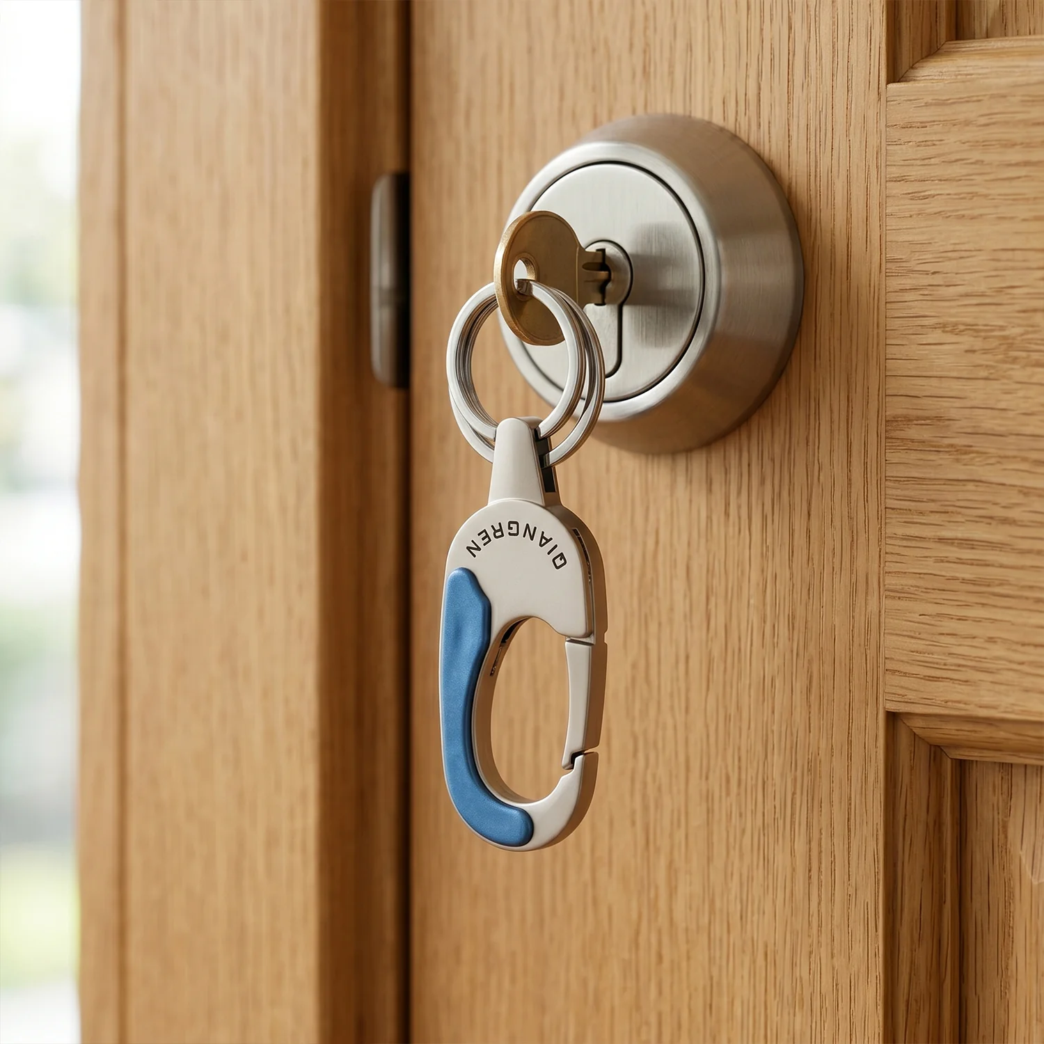 Durable Metal Keychain with Secure Clip (1 Pc) - Image 7