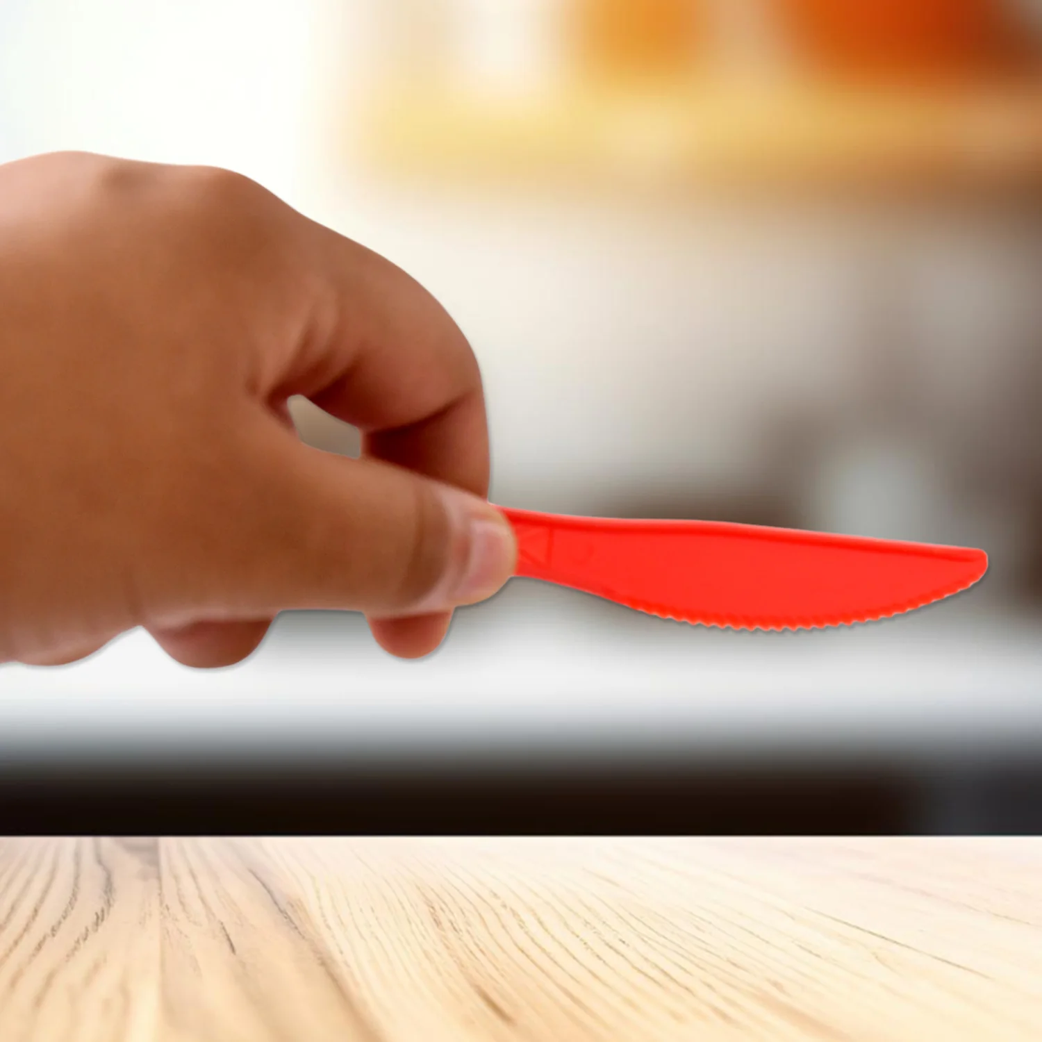 Durable Plastic Knives (8 Pc) - Image 6