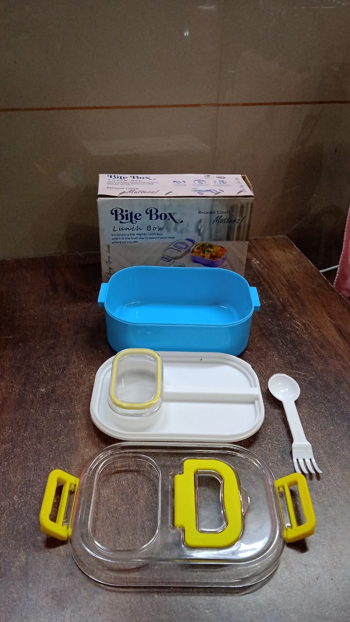 Durable Plastic Lunch box for Kids With 2 in 1 Spoon, Fork (1 Pc) - Image 7