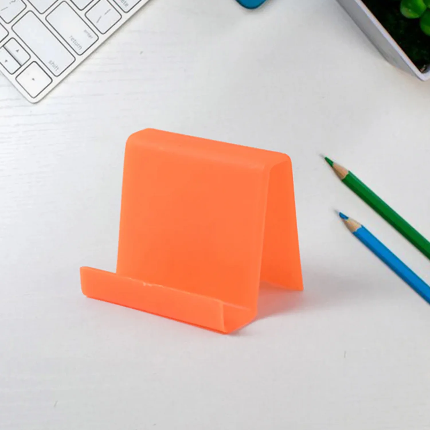 Durable Plastic Mobile Phone Stand with Angled Support (2 Pc / Mix Color) - Image 4