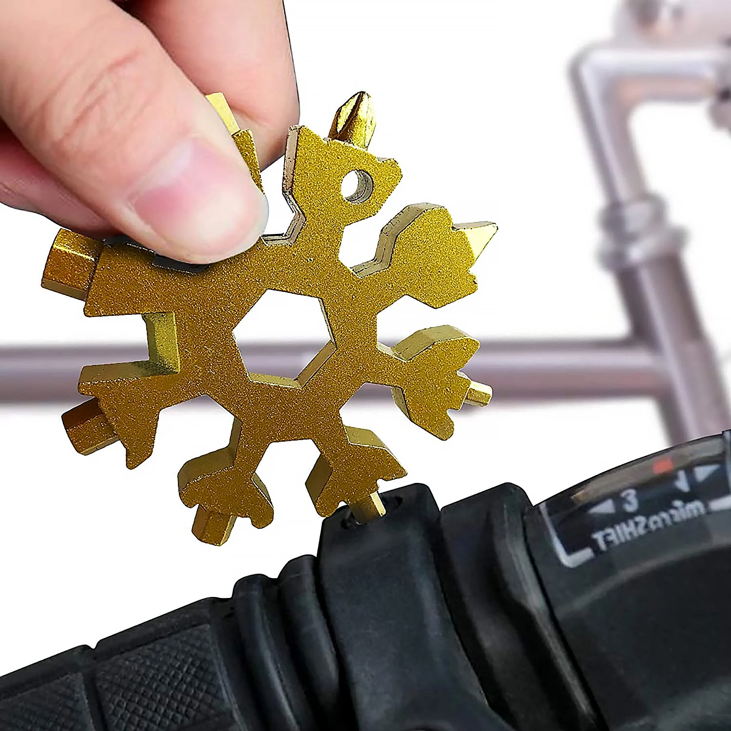 18-in-1 Snowflake Multi-Tool – Portable Bottle Opener, Screwdriver & Wrench - Image 3