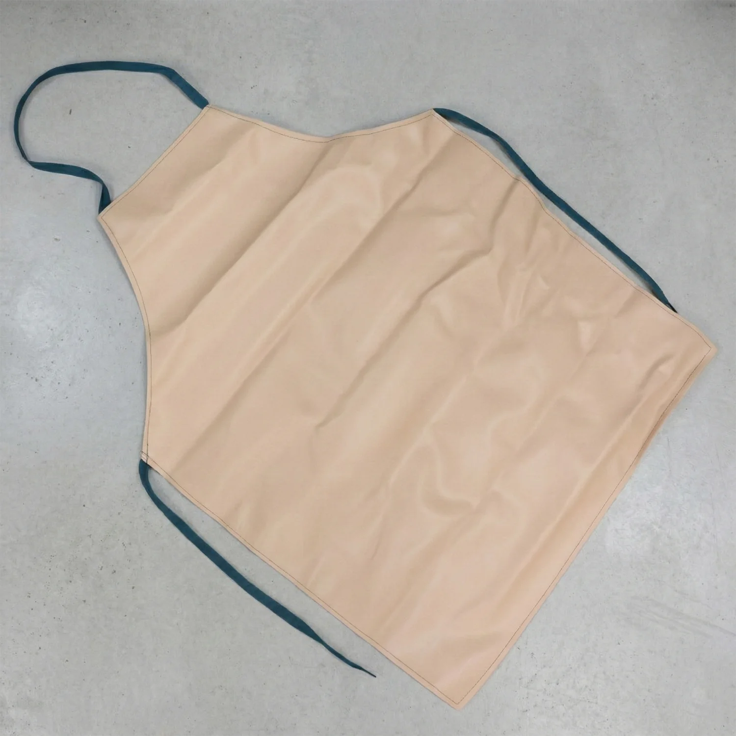 Durable Premium Kitchen Apron (1 Pc) - Image 4