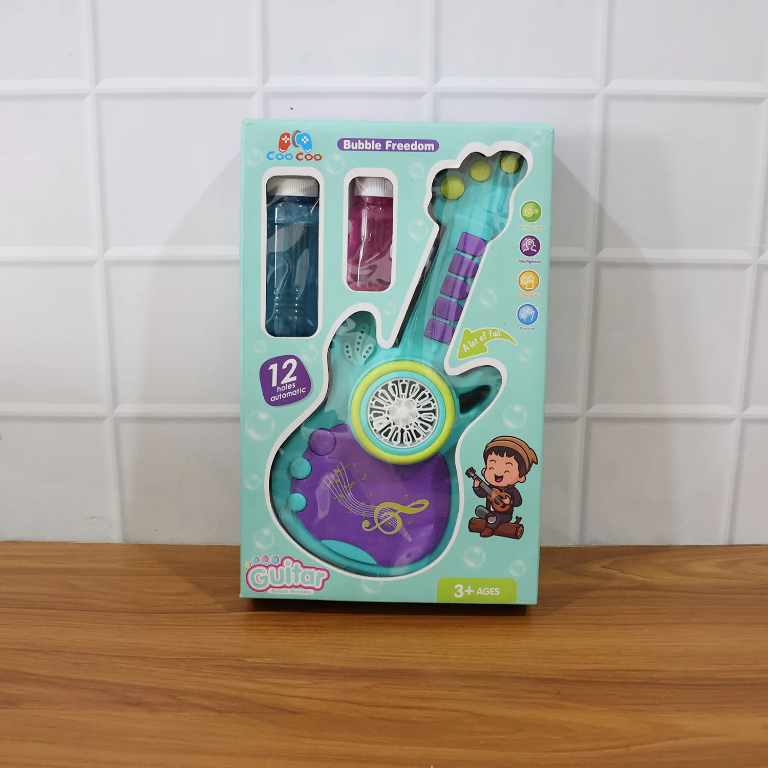 Electric Automatic Guitar-Shaped Bubble Machine set - Image 8
