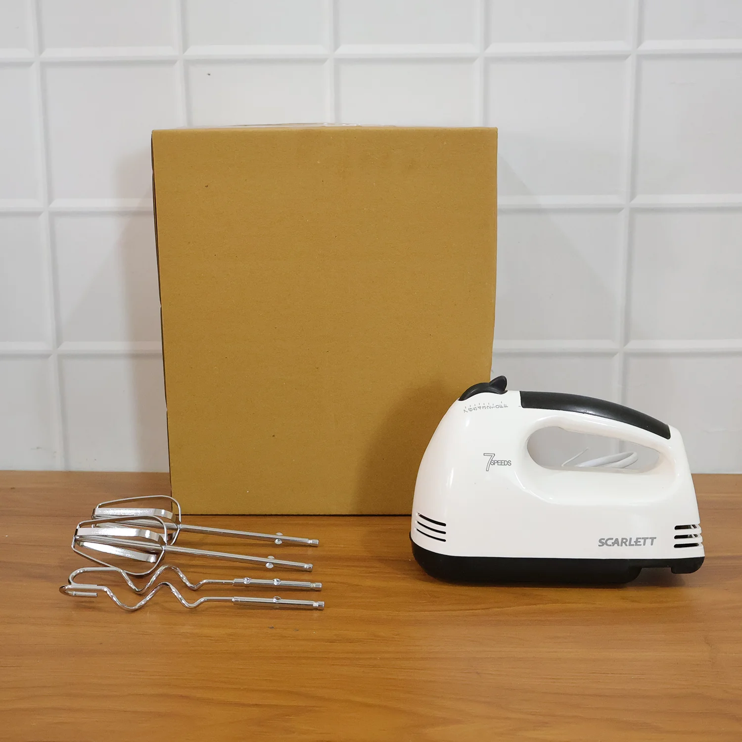 Electric Hand Mixer (1 Set) - Image 9