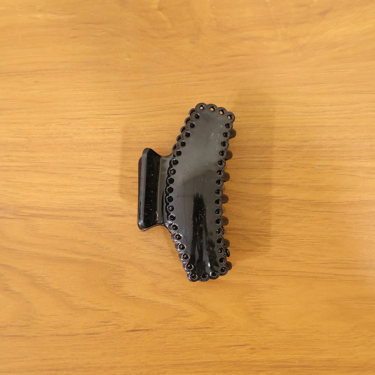 Elegant Black Hair Claw Clip (1 Pc) - Image 8