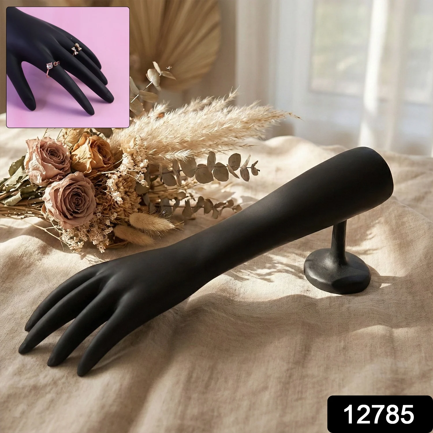 Elegant Black Hand-Shaped Jewelry Display Stand (1 Pc) - Image 2