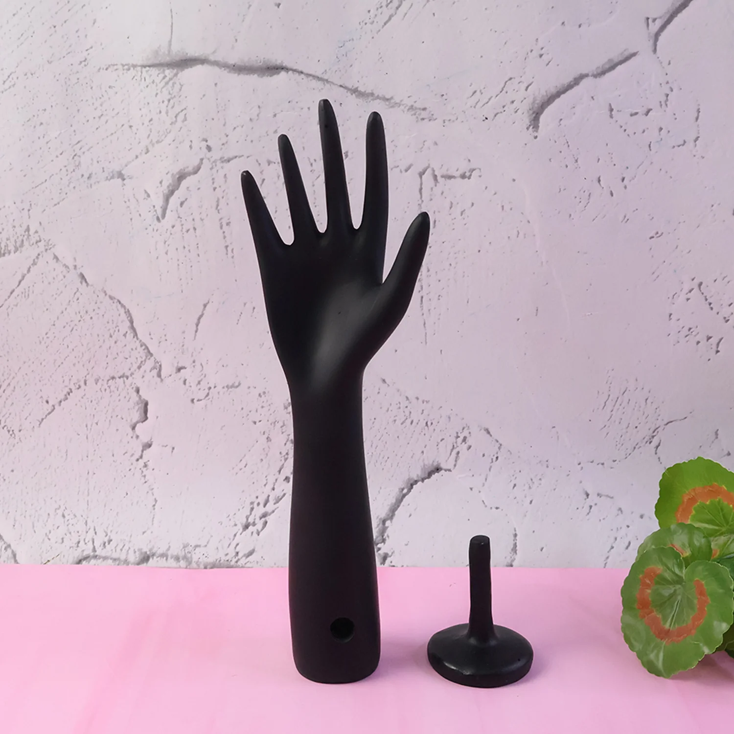 Elegant Black Hand-Shaped Jewelry Display Stand (1 Pc) - Image 8