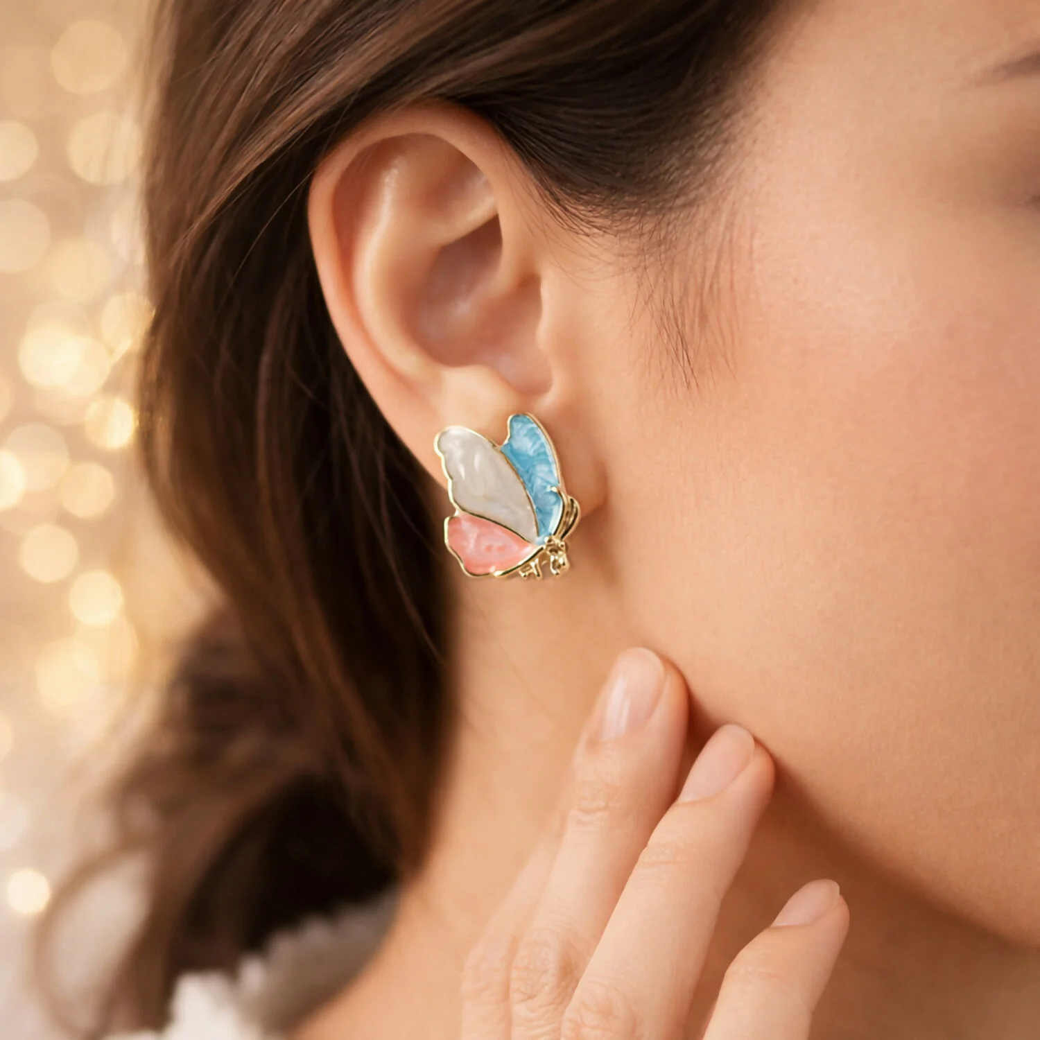 Elegant Butterfly Design Stud Earrings for Women and Girls Stylish Wear - Image 4