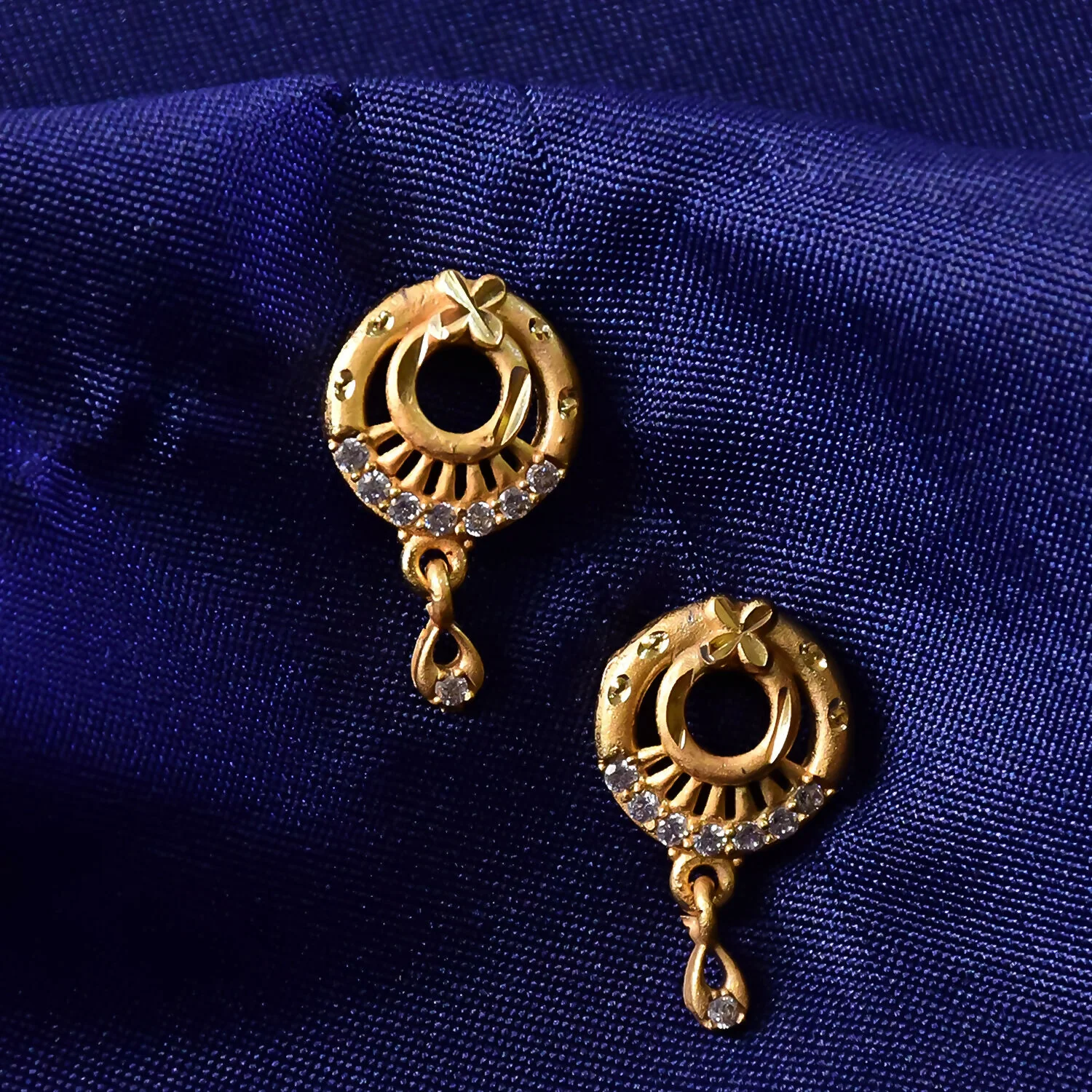 Elegant Circular Drop Earrings with Crystal Accents – Classic Party Wear - Image 4