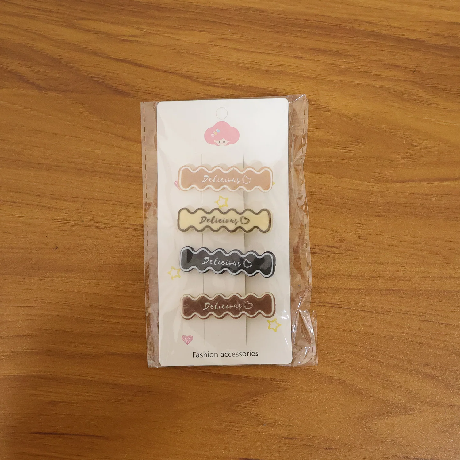 Elegant Design Hair Clips (4 Pc) - Image 8