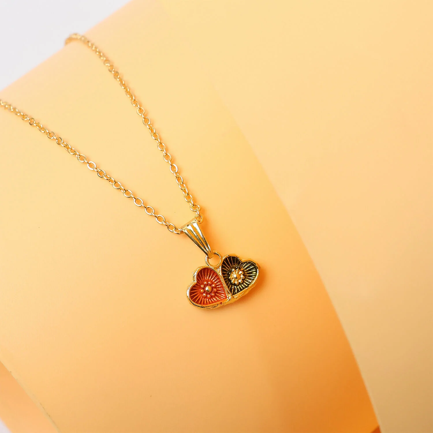 Elegant Dual Heart Design Pendant Necklace with Chain for Women - Image 6