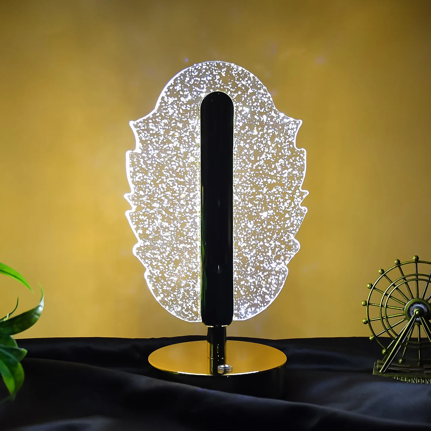 Elegant Feather Shape Crystal Table Lamp (1 Pc) - Image 3