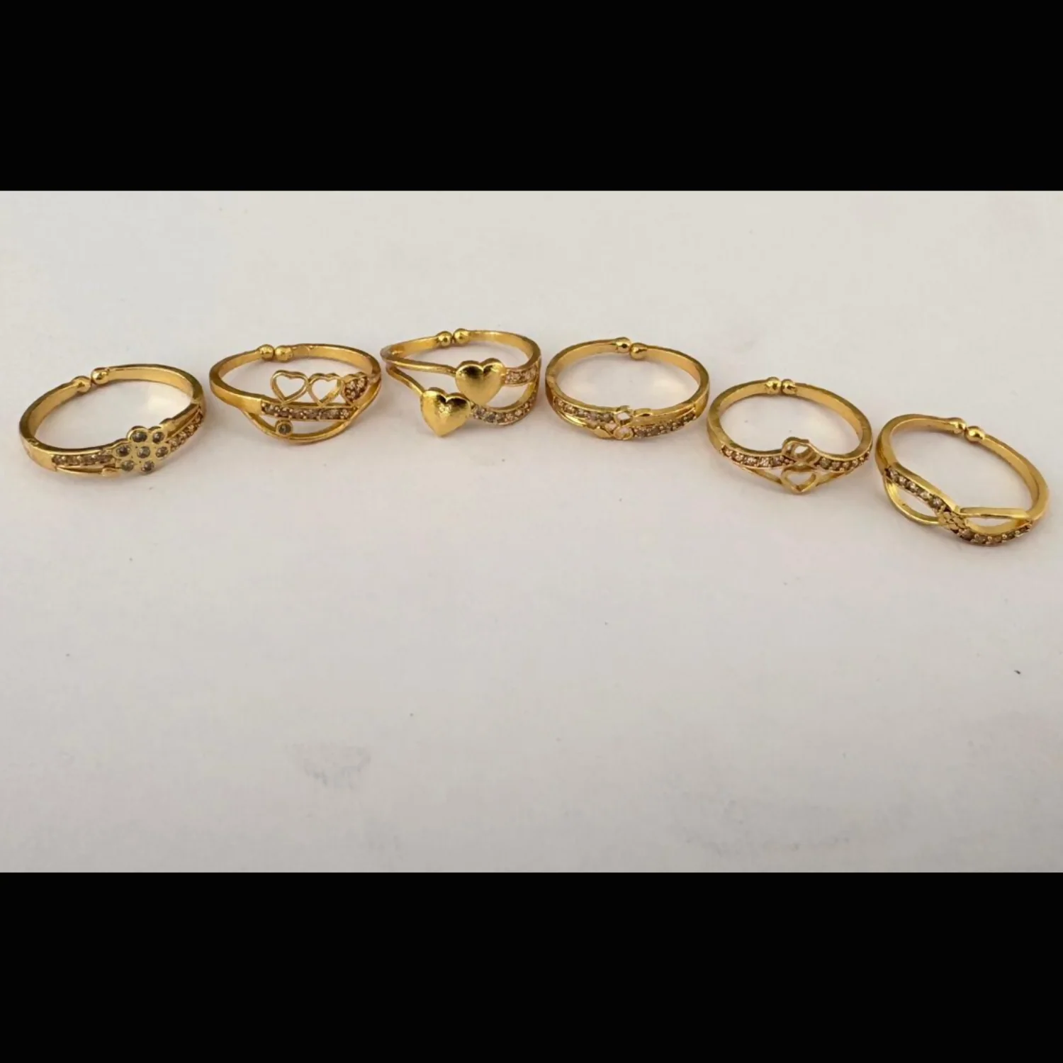 Elegant Finger Ring Set for Women, Made of Brass with Diamond Detailing Gold Plating (Pack of 6) - Image 5