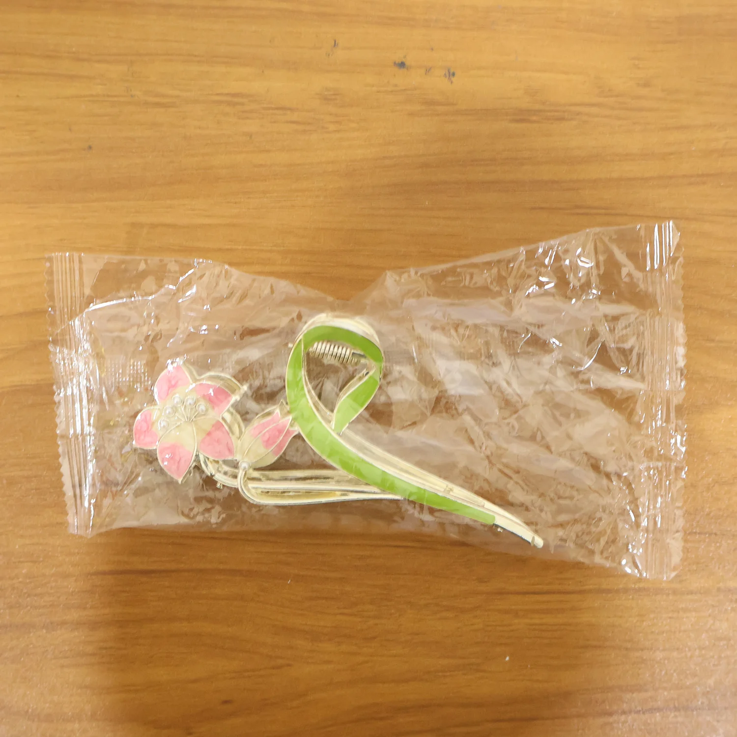 Elegant Floral Decorative Hair Claw Clip (1 Pc) - Image 8
