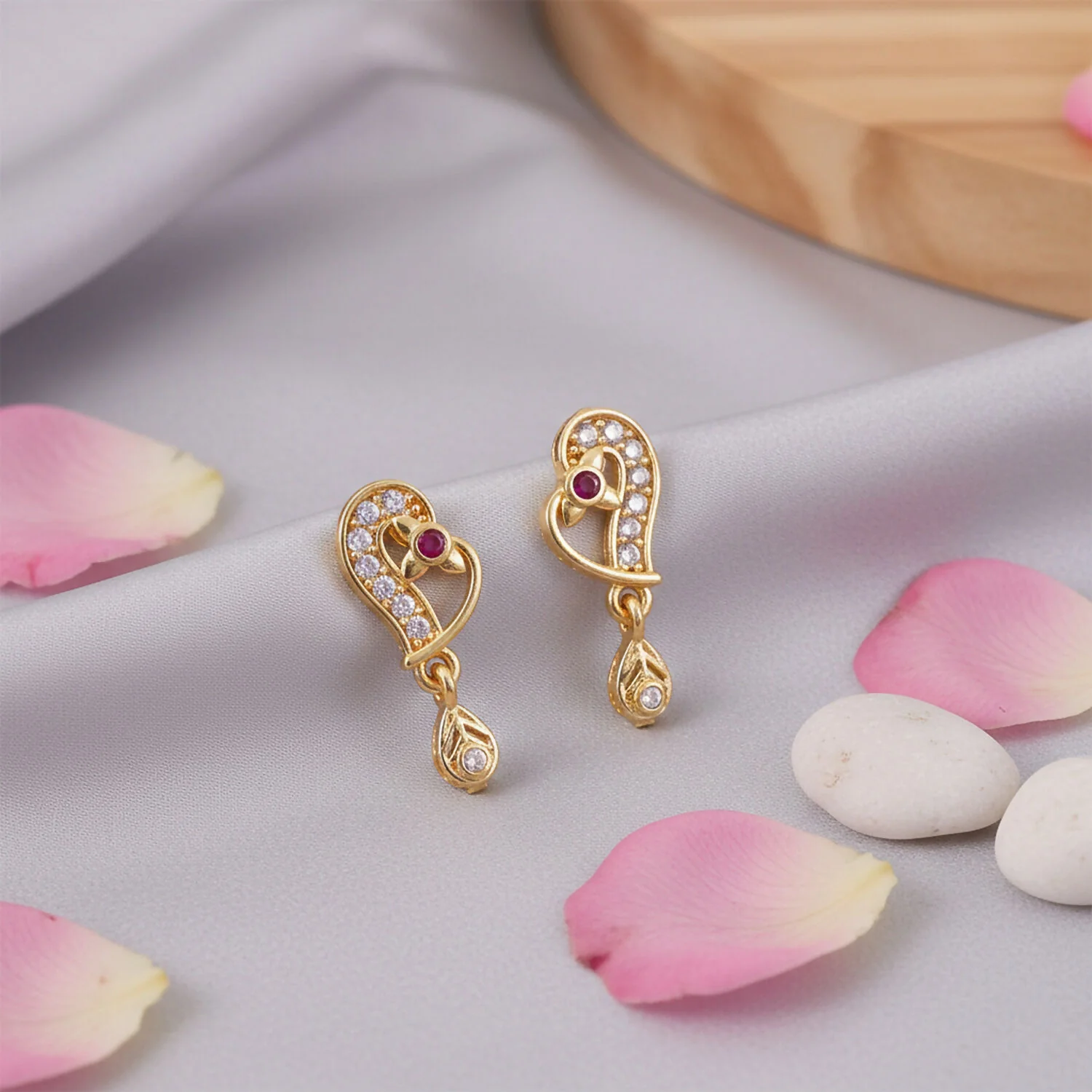 Elegant Gold Paisley Drop Earrings with Ruby Accent - Image 3