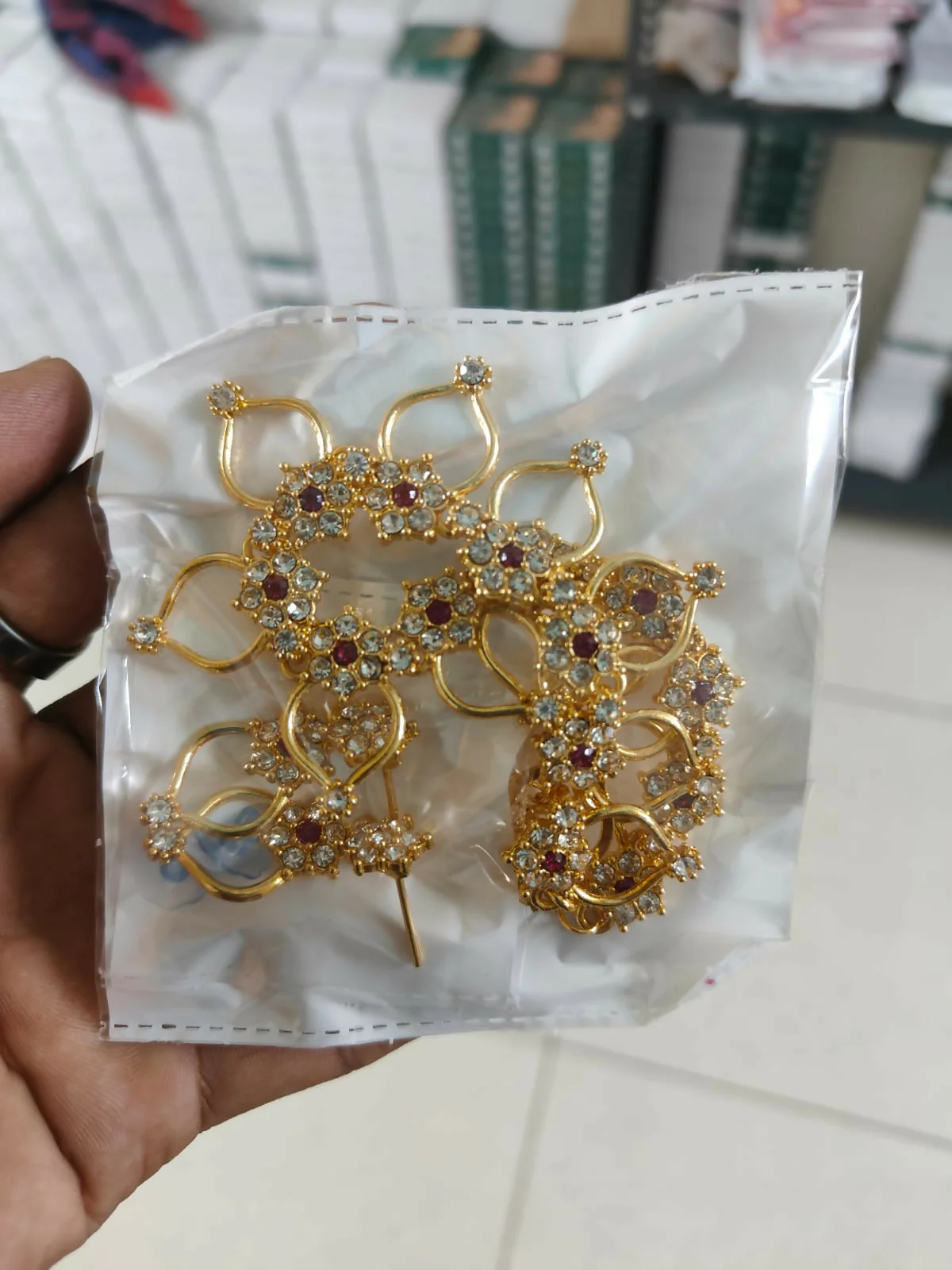 Elegant Gold-Plated Floral Necklace & Earrings Set with Pink Stone Accents - Image 5